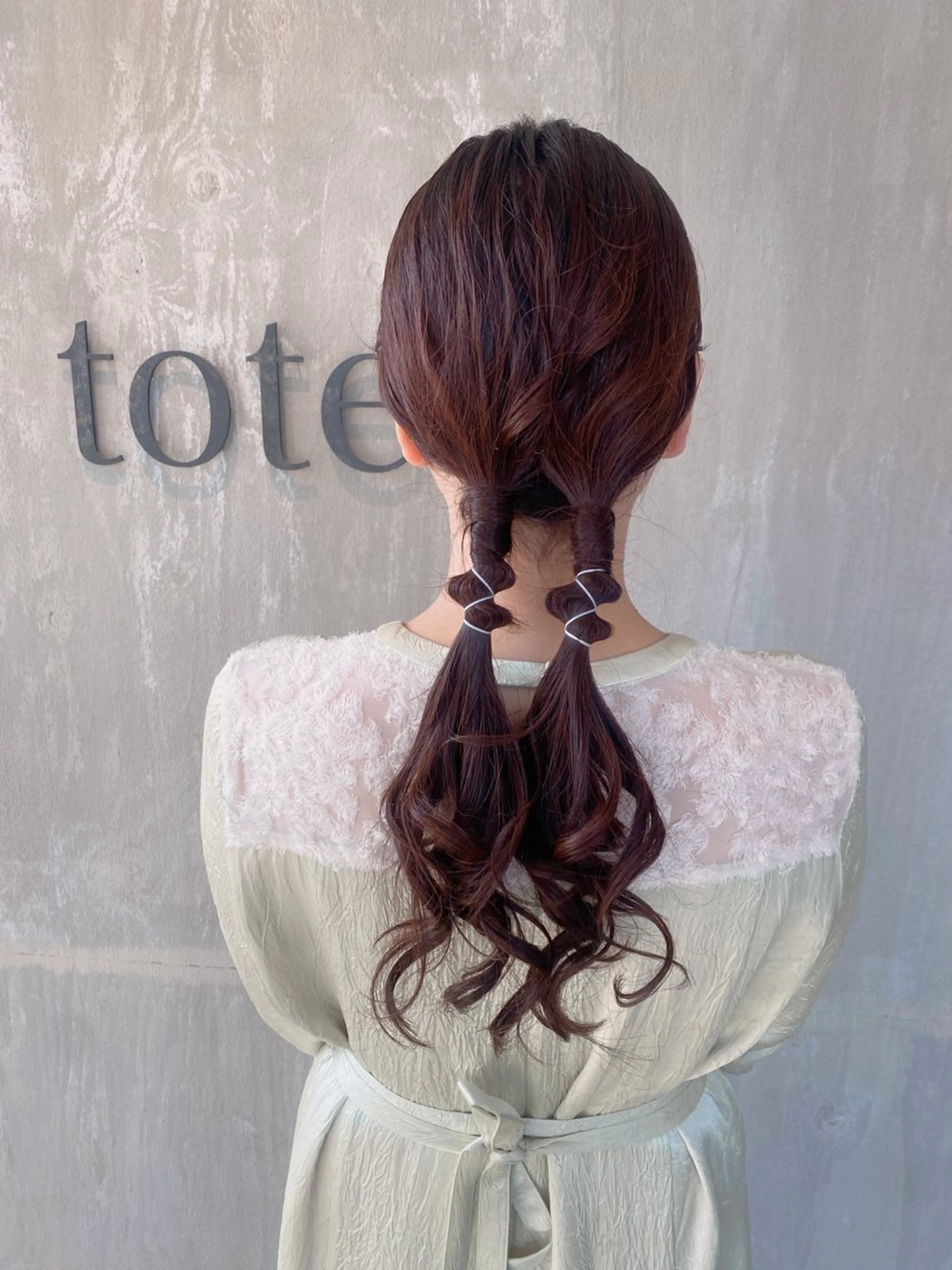 ミディアム ピンクブラウン カット ヘアカラー くろだ まみのヘアスタイル
