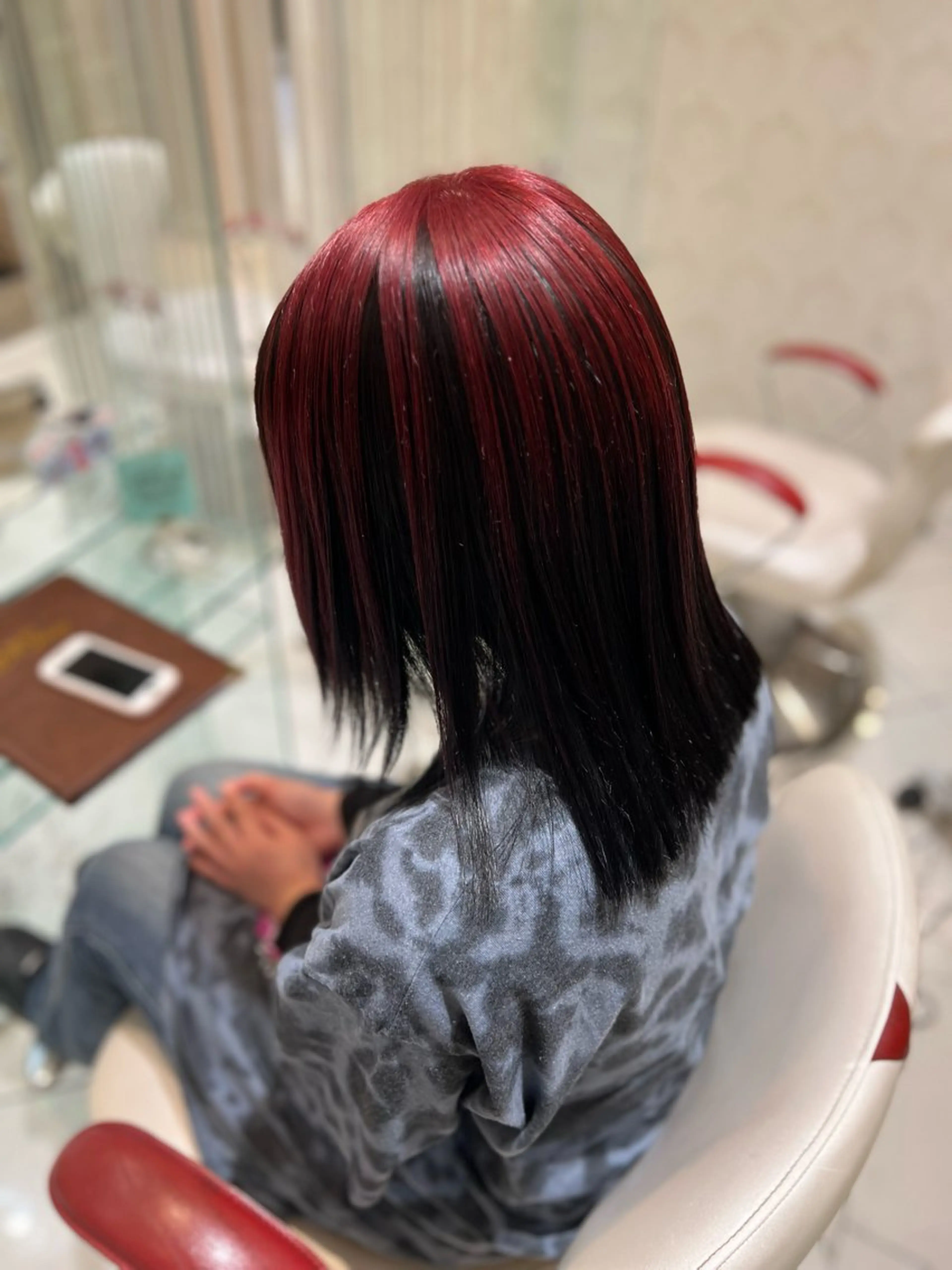 ミディアム ハイライト 髪質改善 レイヤーカット トリートメント 酸熱トリートメント ボブ/ハイトーン髪質 改善/越谷✨クラモチのヘアスタイル