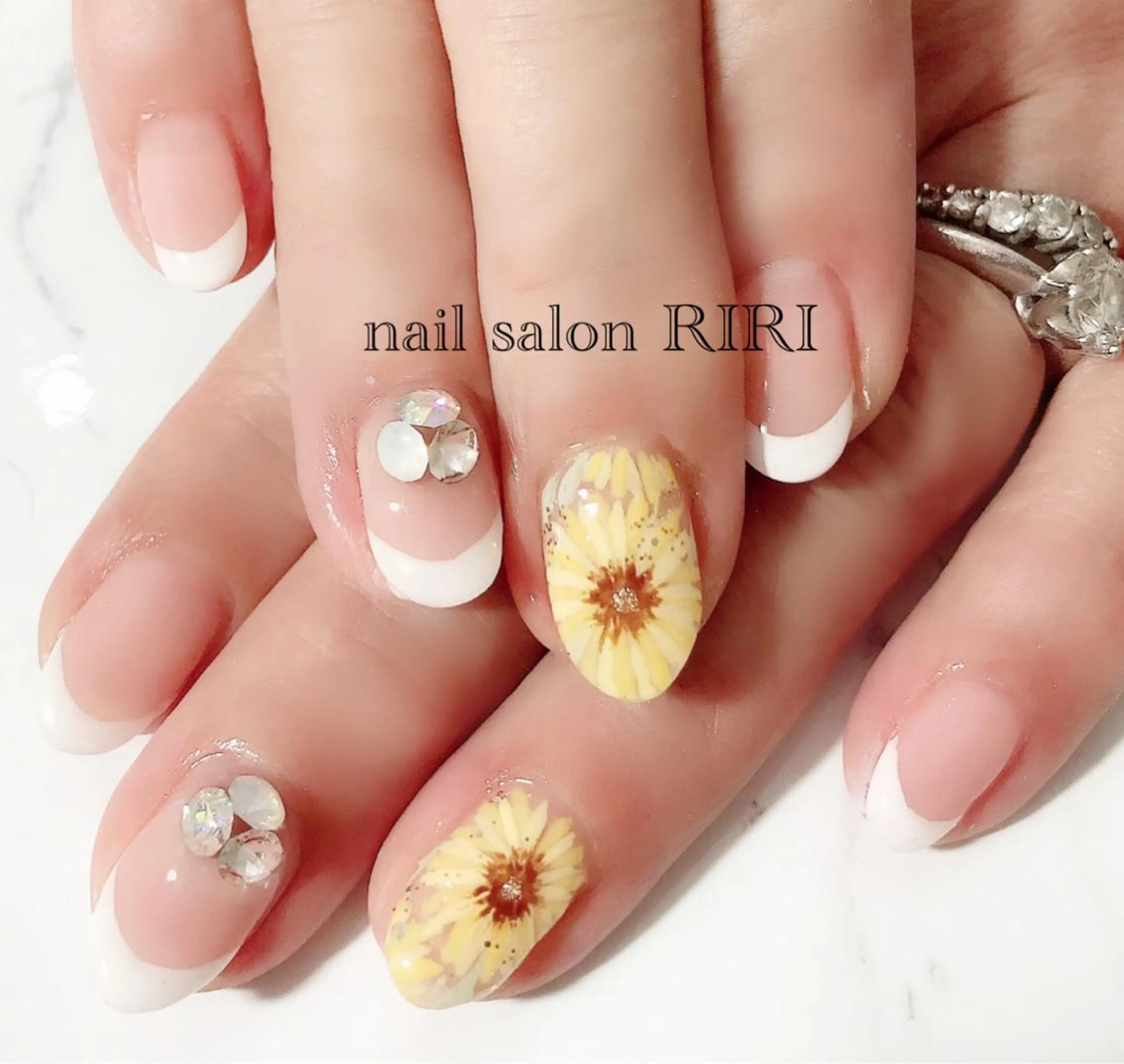 ネイル private  nail  salon RIRI所属・RIRI リリのネイルデザイン