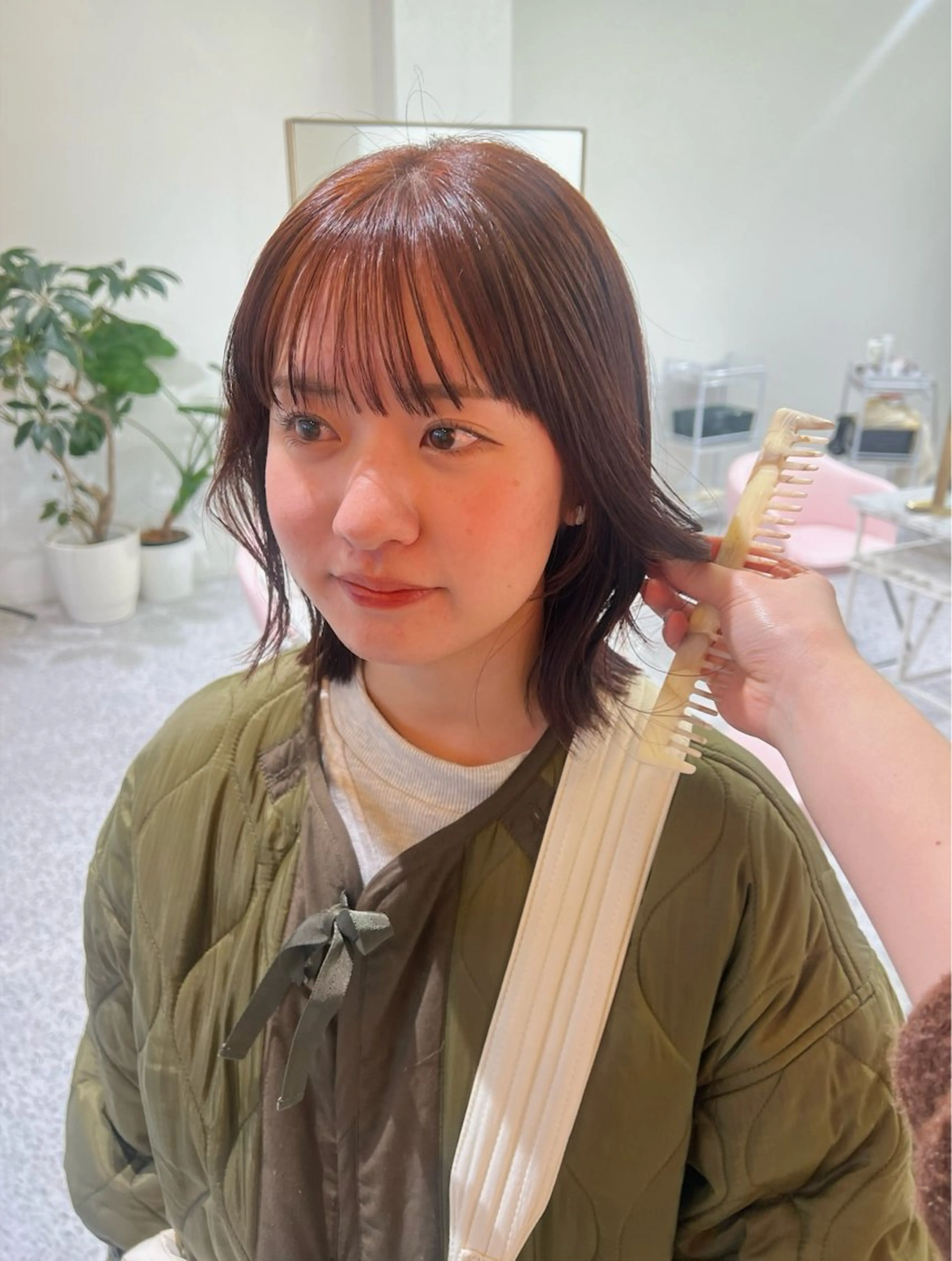 ミディアム cher. naoのヘアスタイル