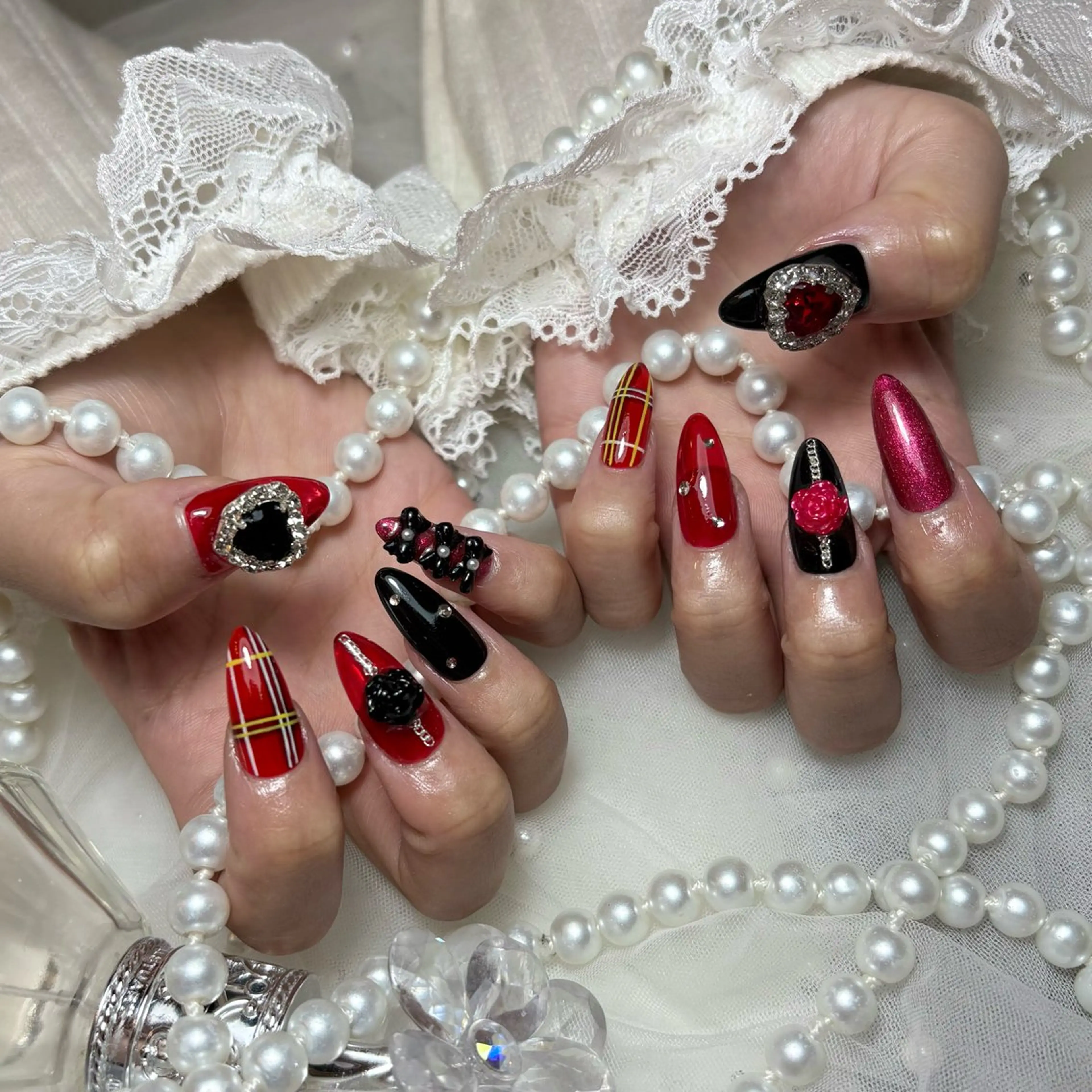 ネイル ハンドネイル Yudia Rikaのネイルデザイン