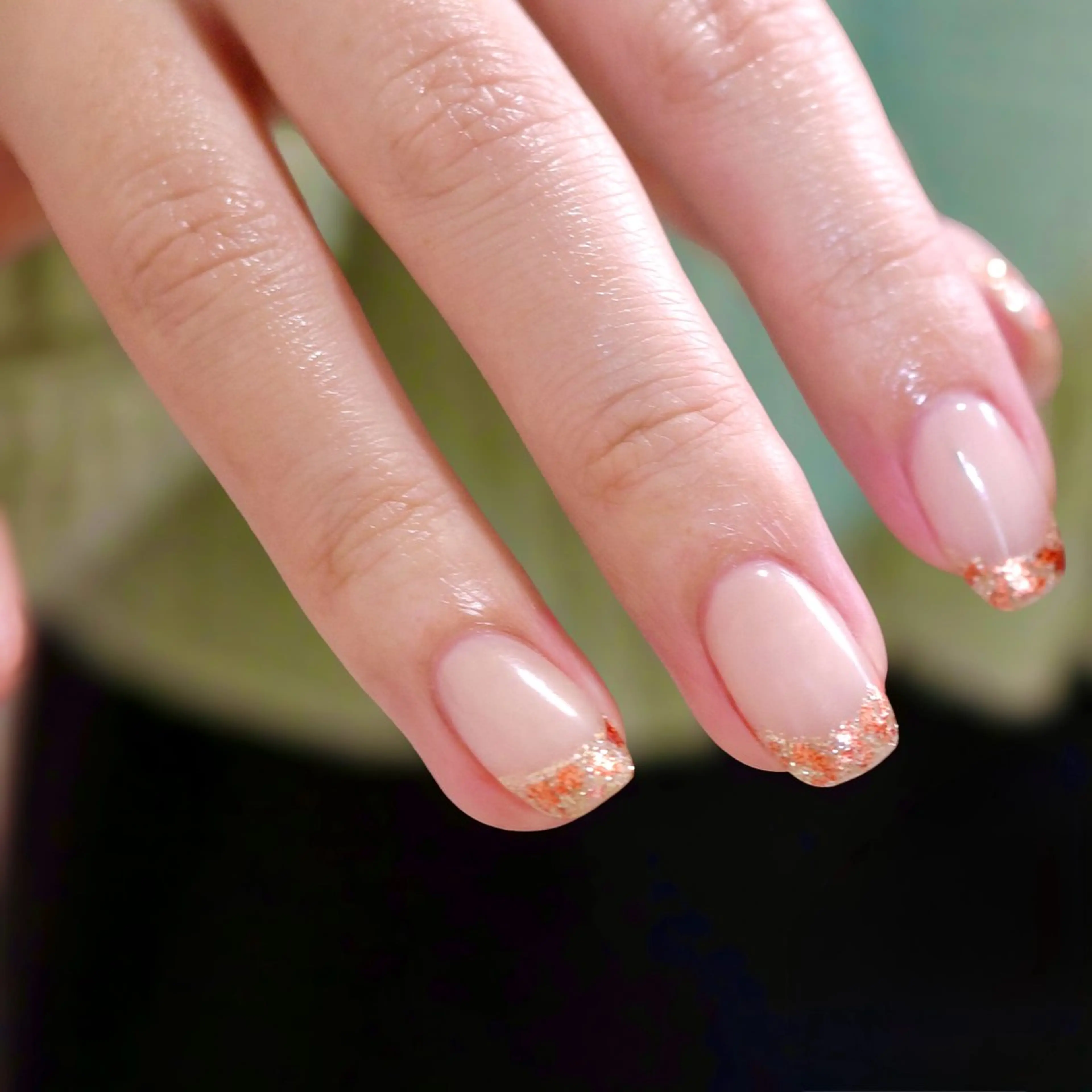 ネイル フレンチネイル ジェルネイル オレンジ パラジェル シルバー ハンドネイル pointillé .ayaのネイルデザイン