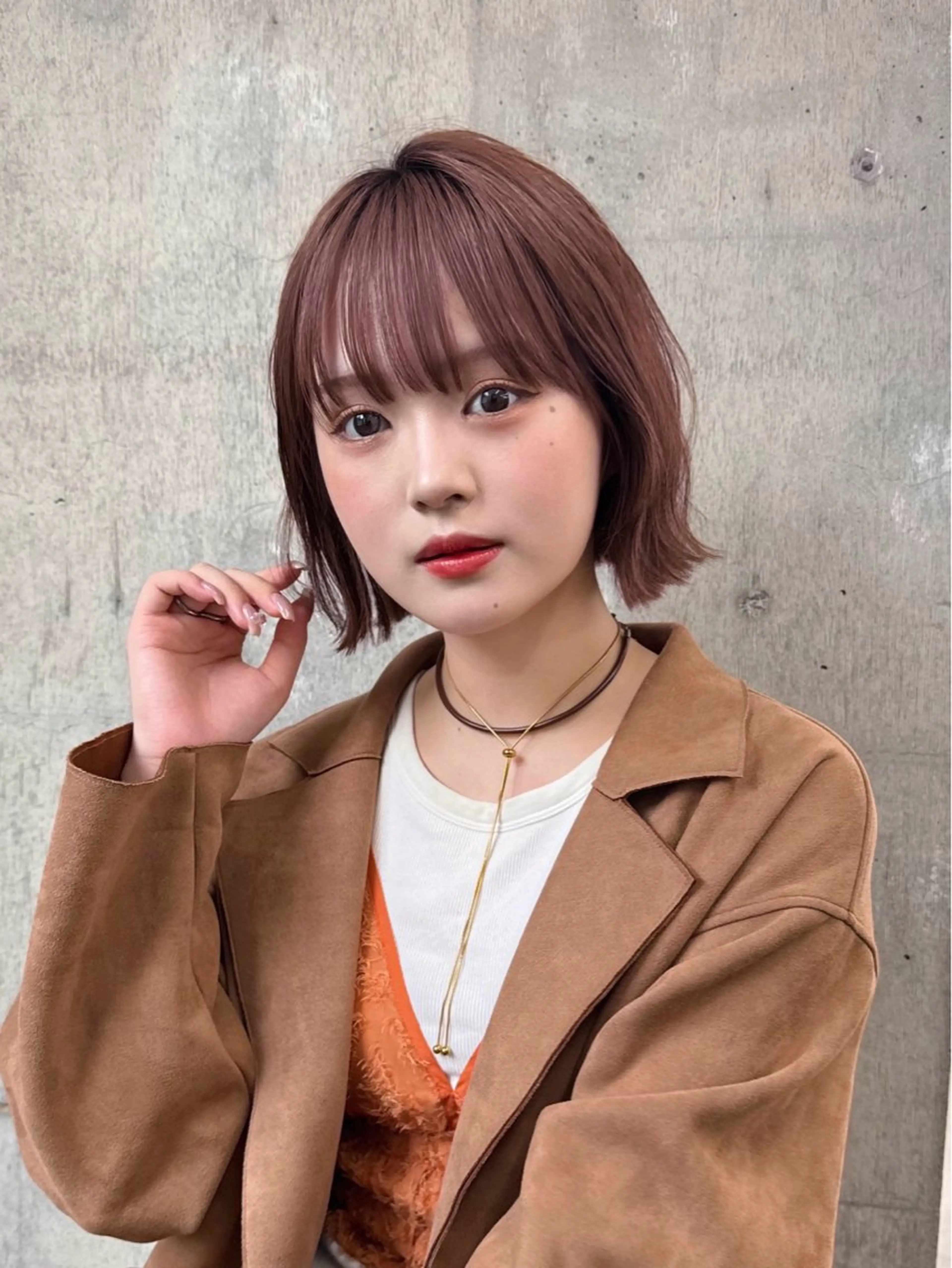 カラー ボブ/レイヤー/ グレージュ/moyuのヘアスタイル