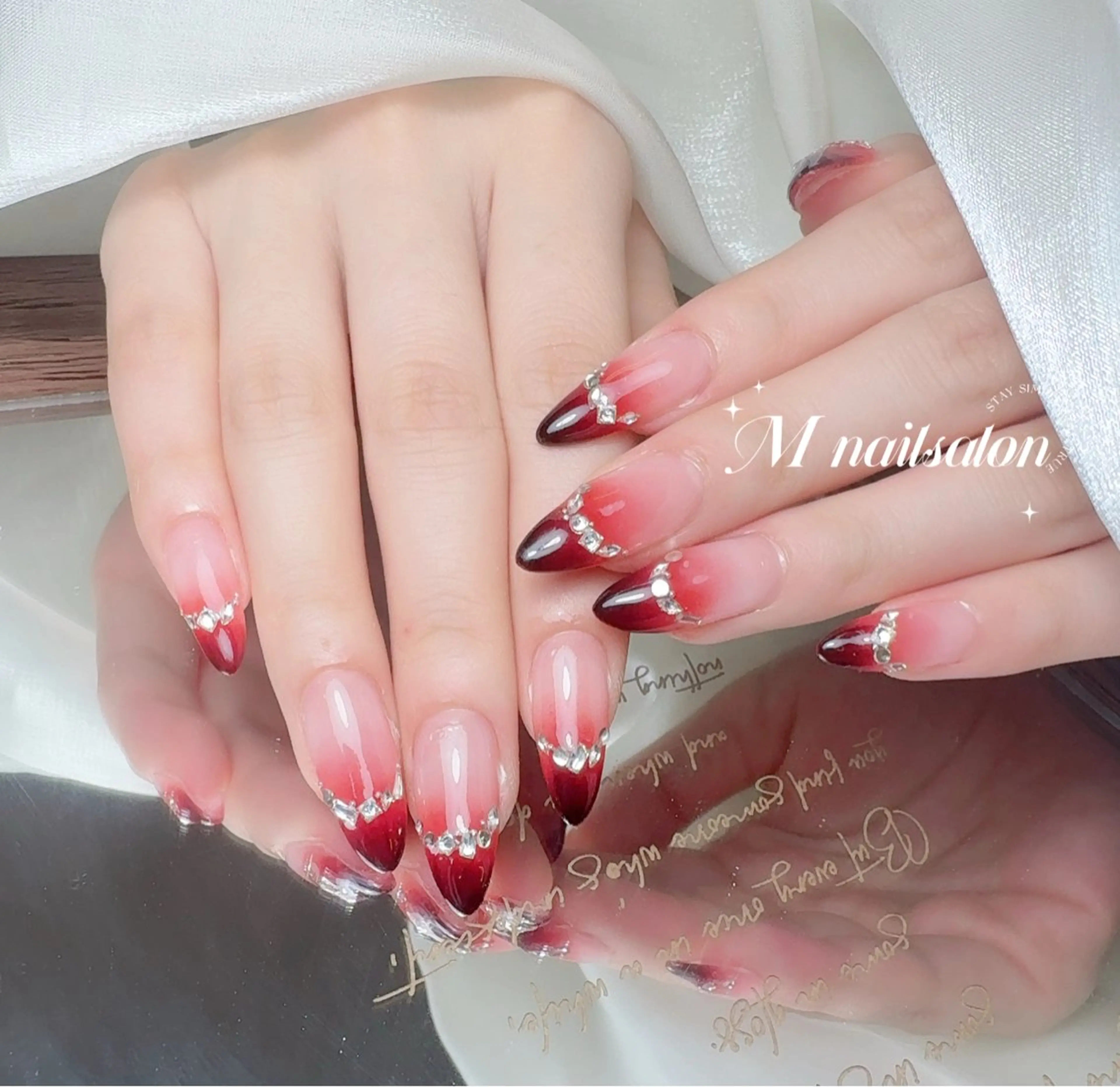 ネイル ハンドネイル M🌷nail 長さだし専門店のネイルデザイン