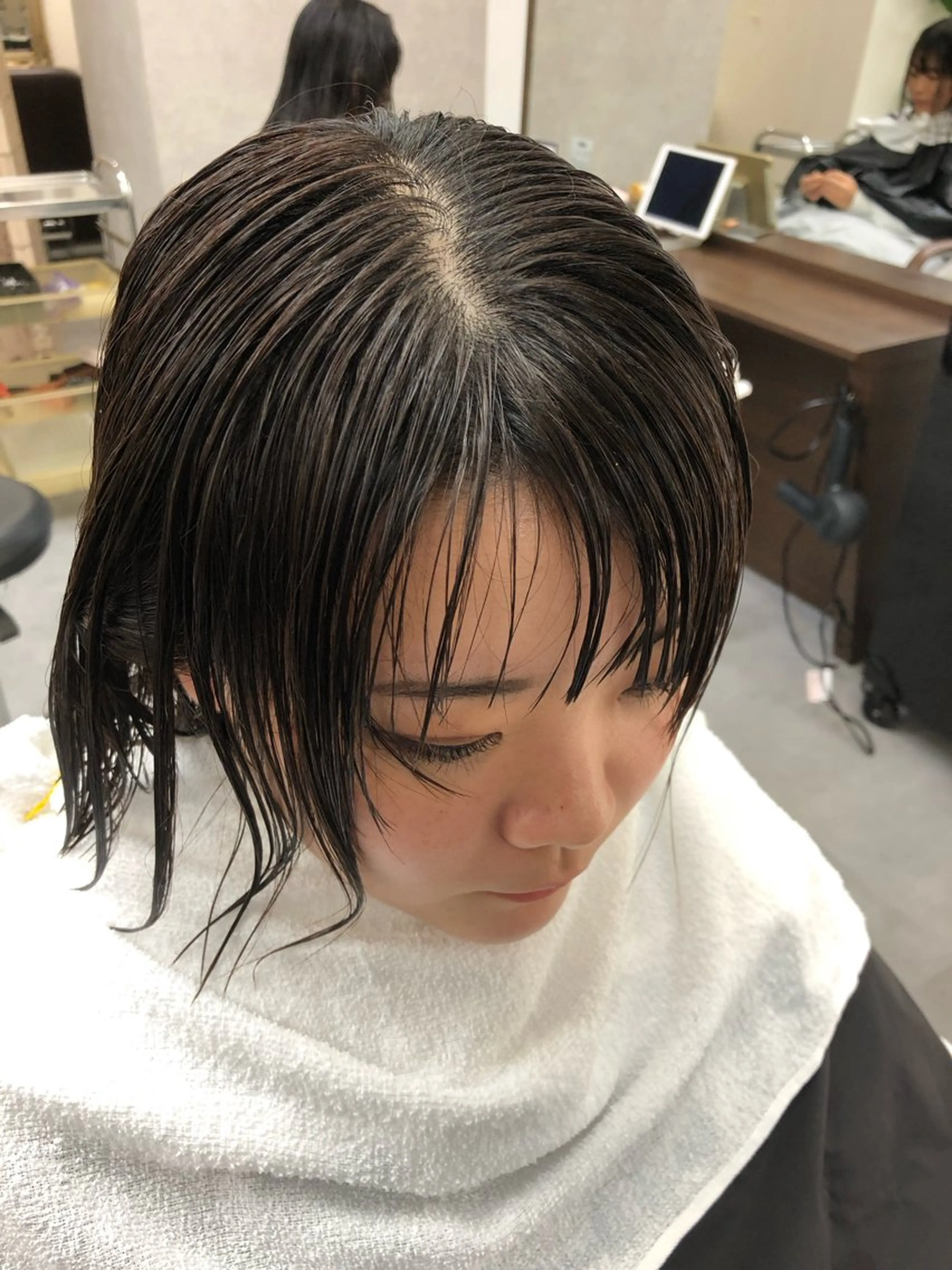 パーマ SOA FLEAR Tsuyoshiのヘアスタイル