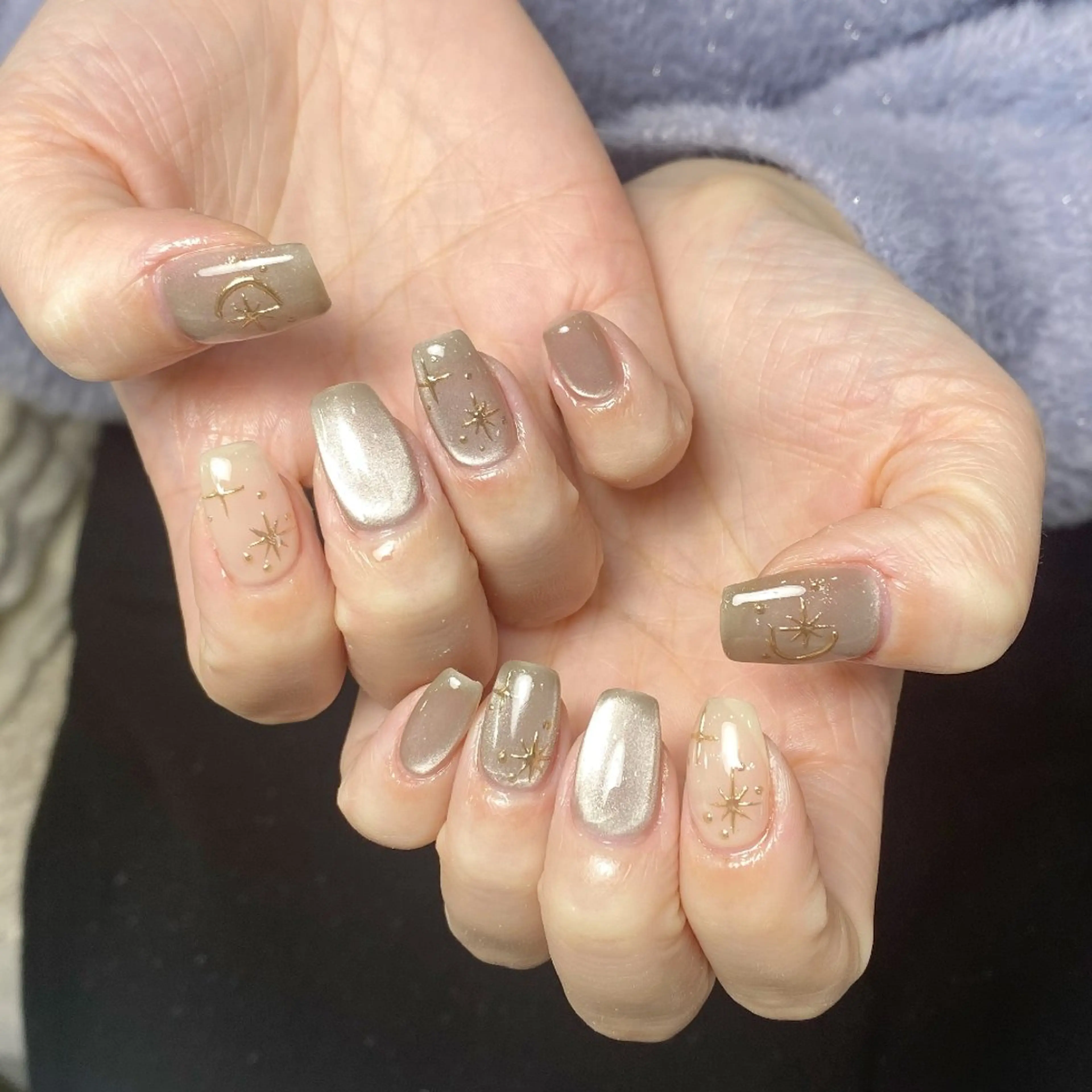 ネイル チークネイル フレンチネイル ジェルネイル ガラスフレンチ キラキラネイル ハンドネイル UM Nail Salonのネイルデザイン