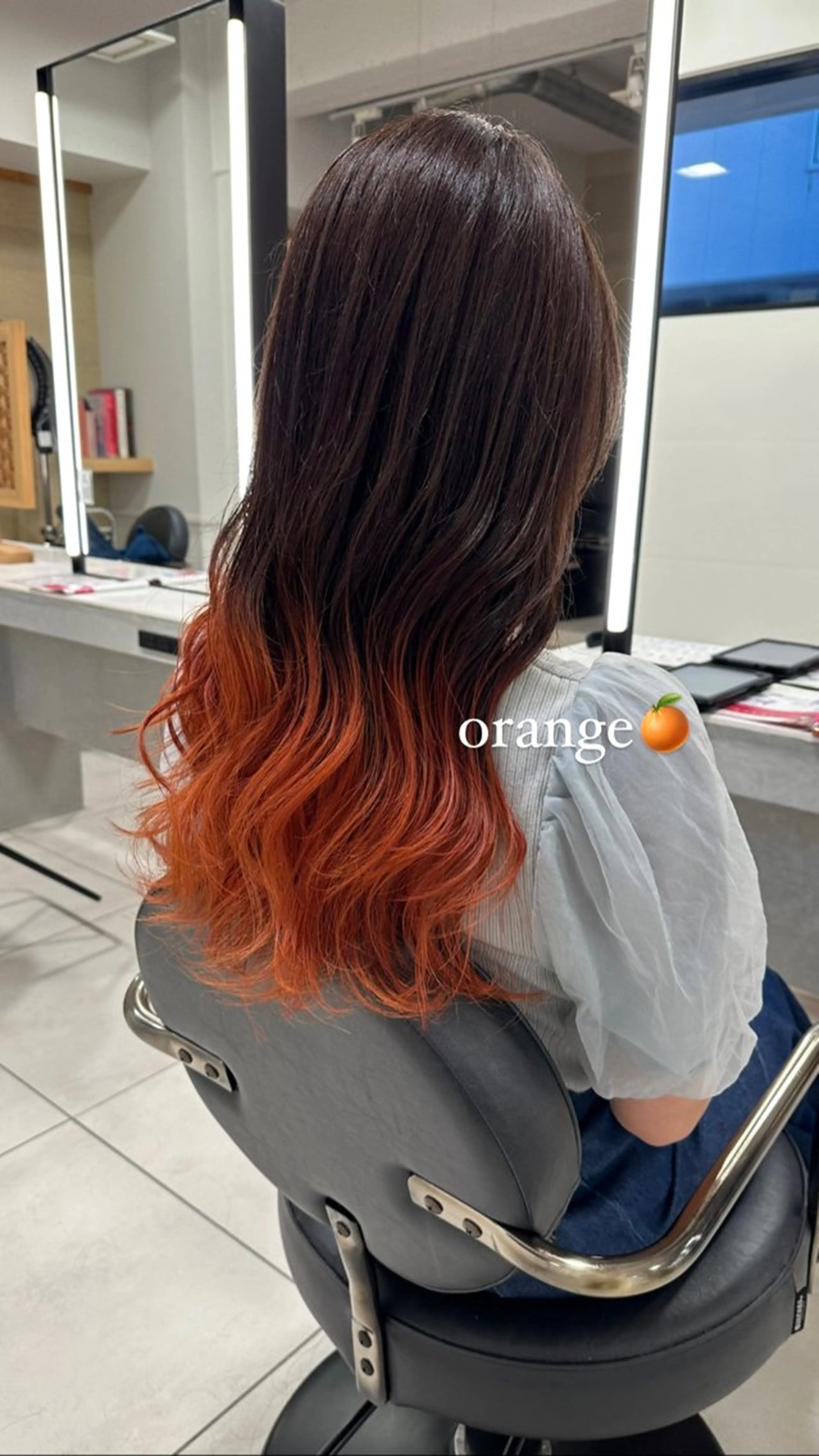 セミロング カラー グラデーションカラー オレンジ 山下恋佳/矢場町/ ブリーチ/ショートのヘアスタイル