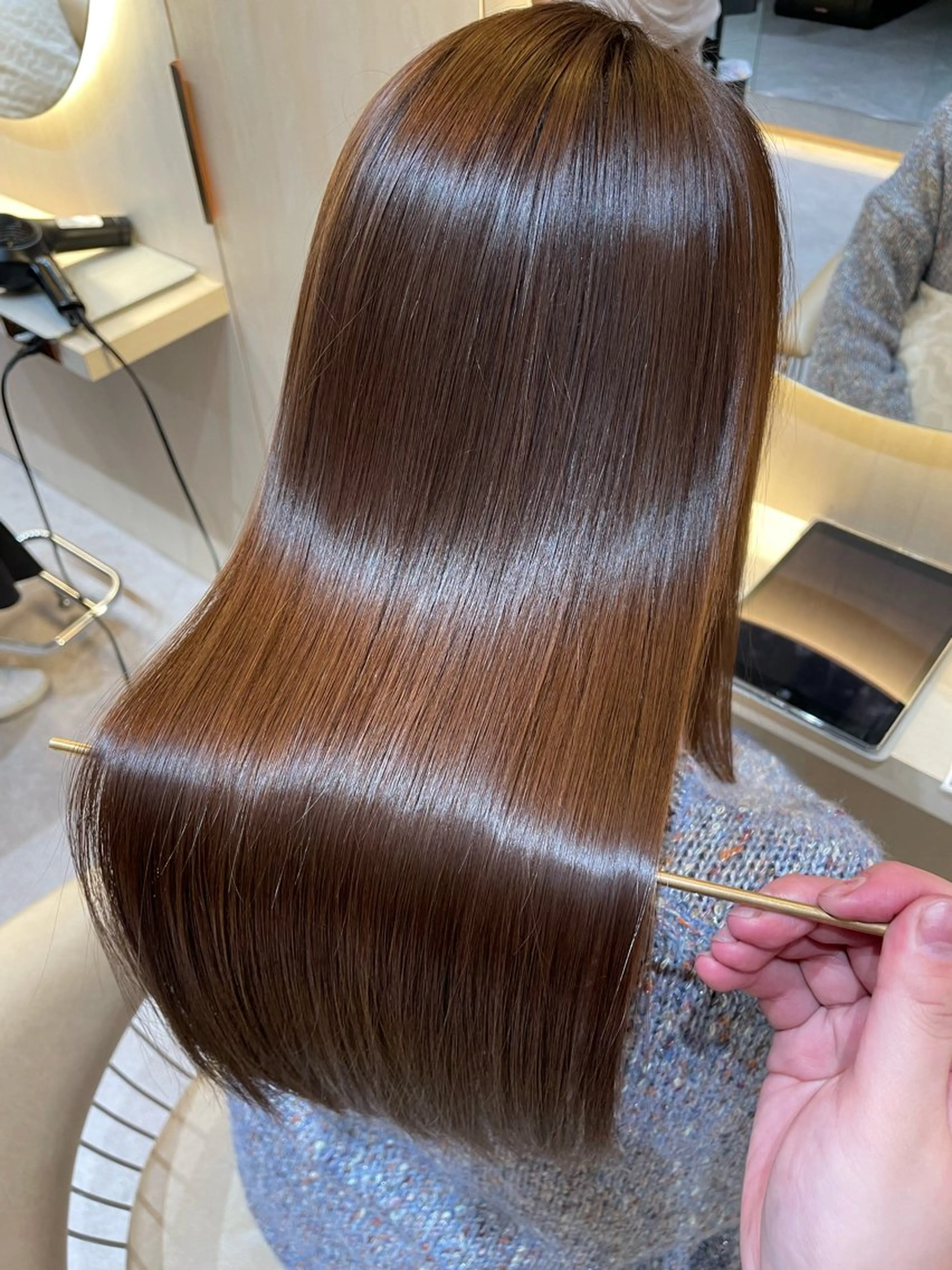 セミロング カラー カット ヘアカラー 縮毛矯正 レイヤー❣️縮毛矯 川村利幸のヘアスタイル