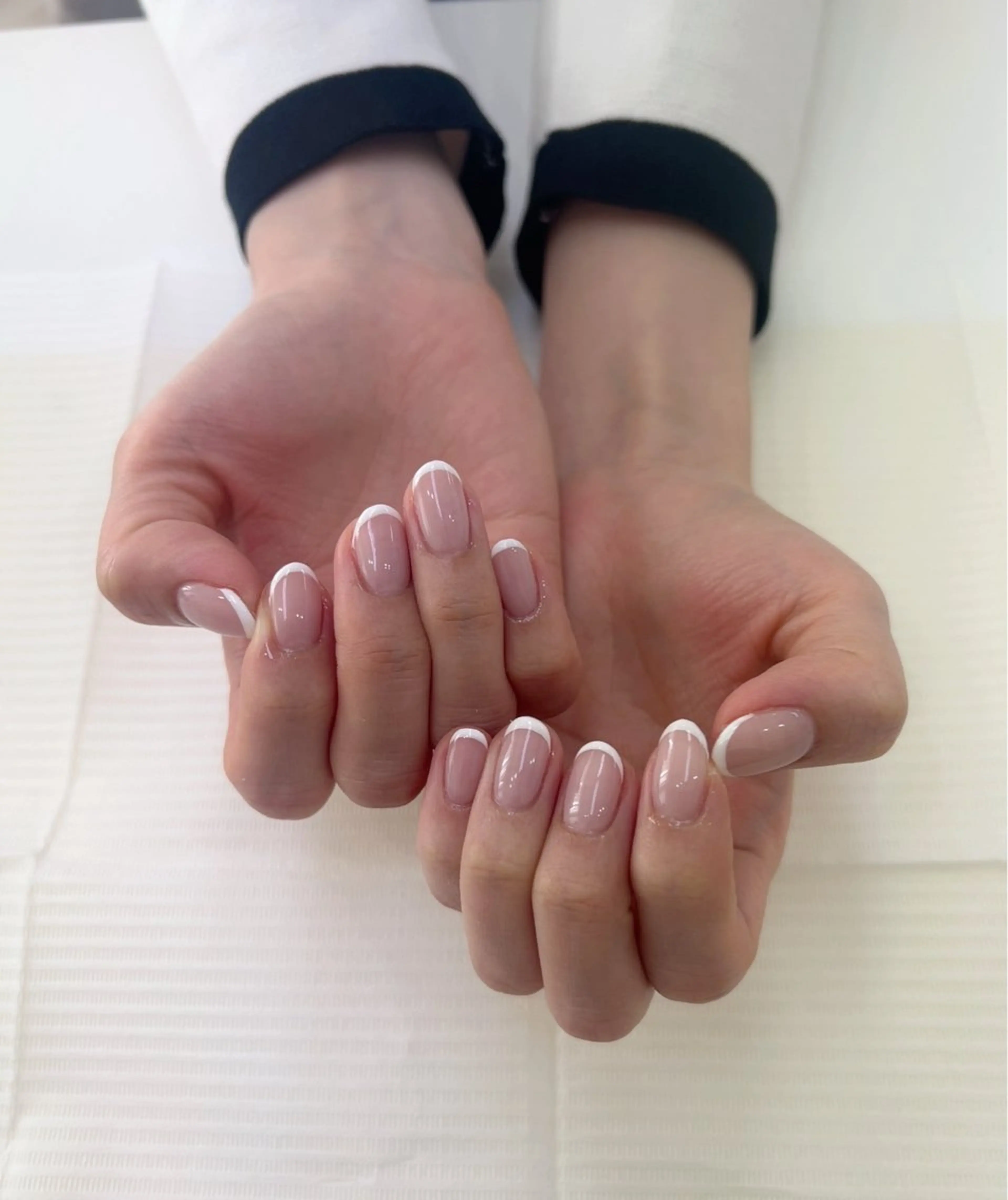 ネイル フレンチネイル esnail mokaのネイルデザイン