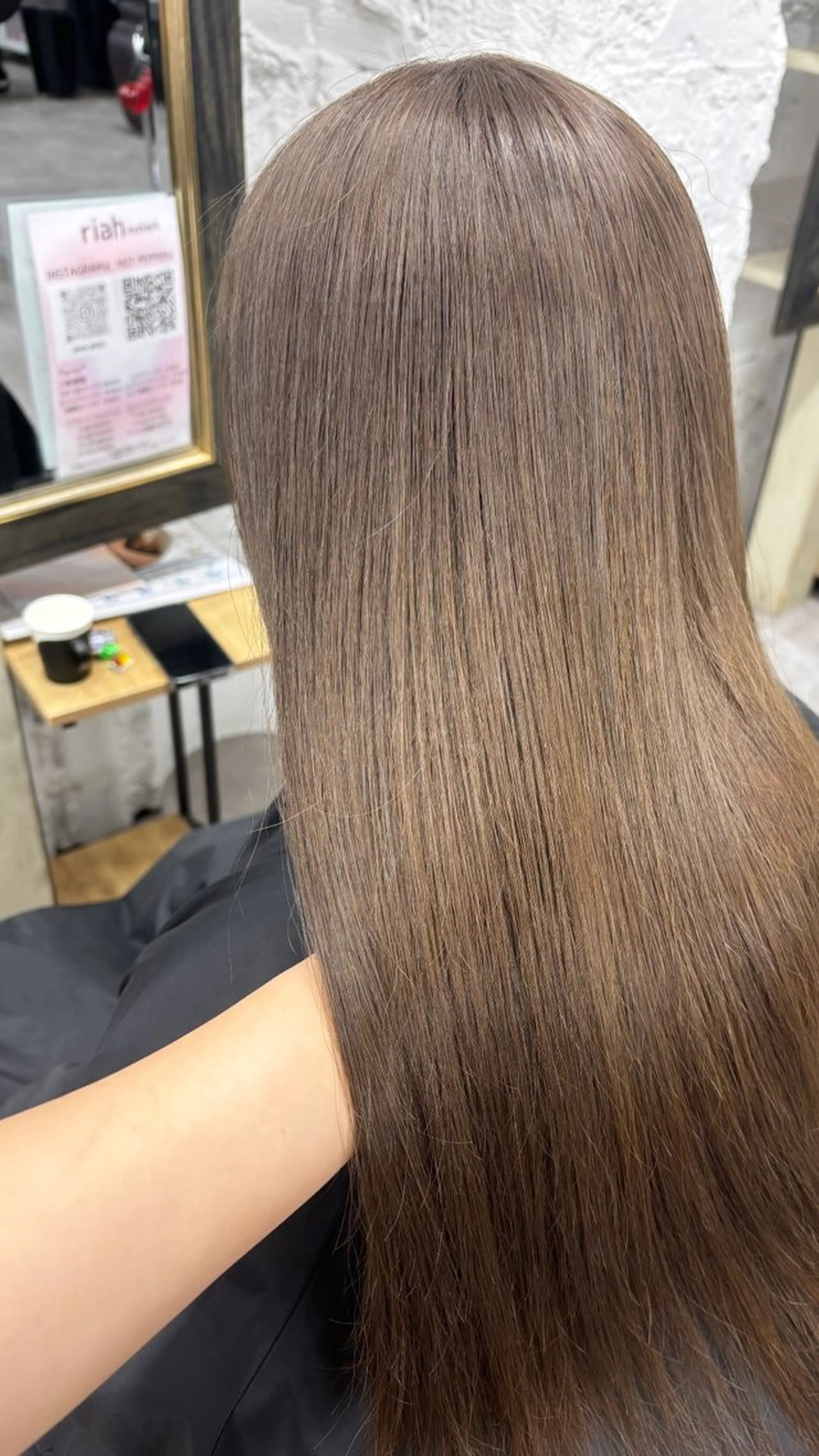 ロング カラー ハイトーン/ダブル カラー/akihoのヘアスタイル