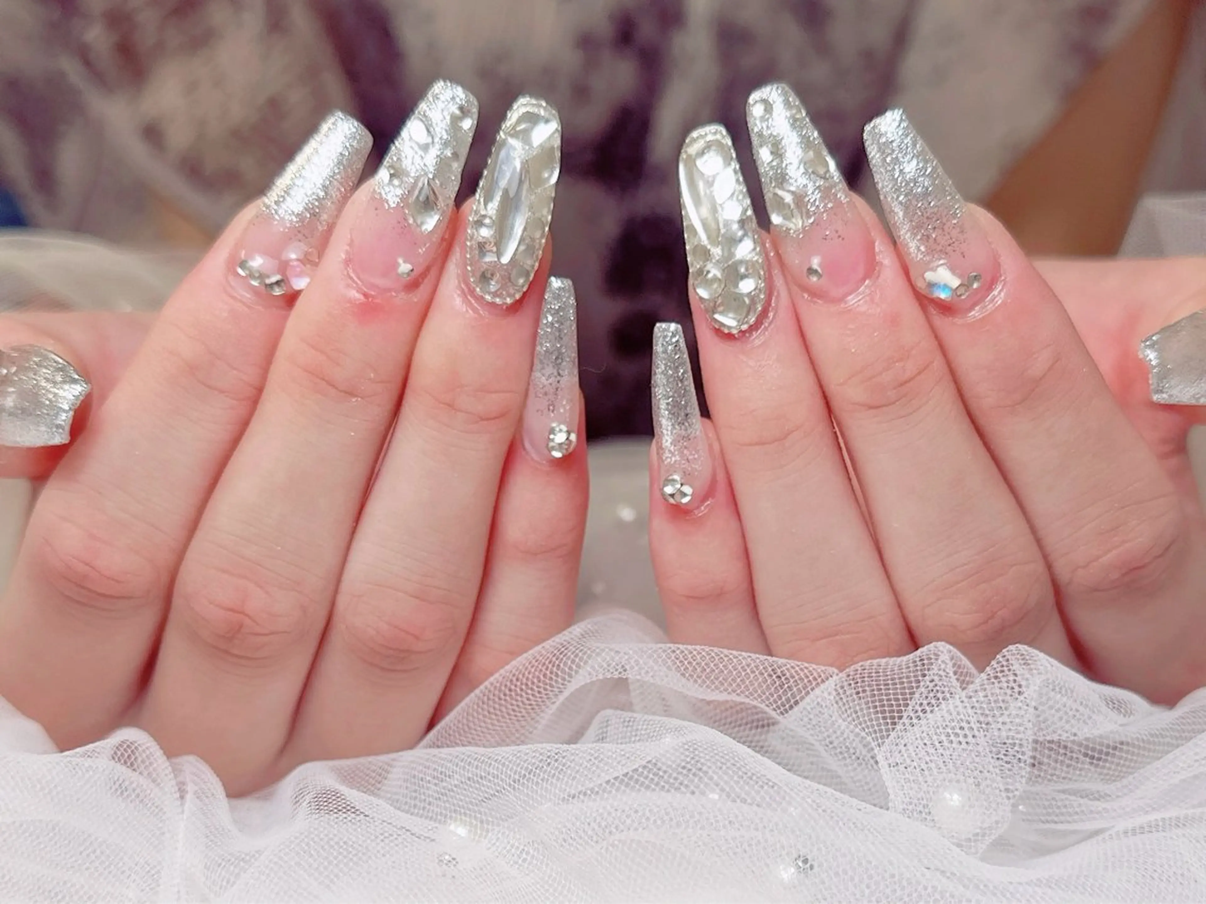 ネイル フレンチネイル ハート 韓国ネイル マグネットネイル マグネットフレンチ ハンドネイル ネイルサロン lotusのネイルデザイン