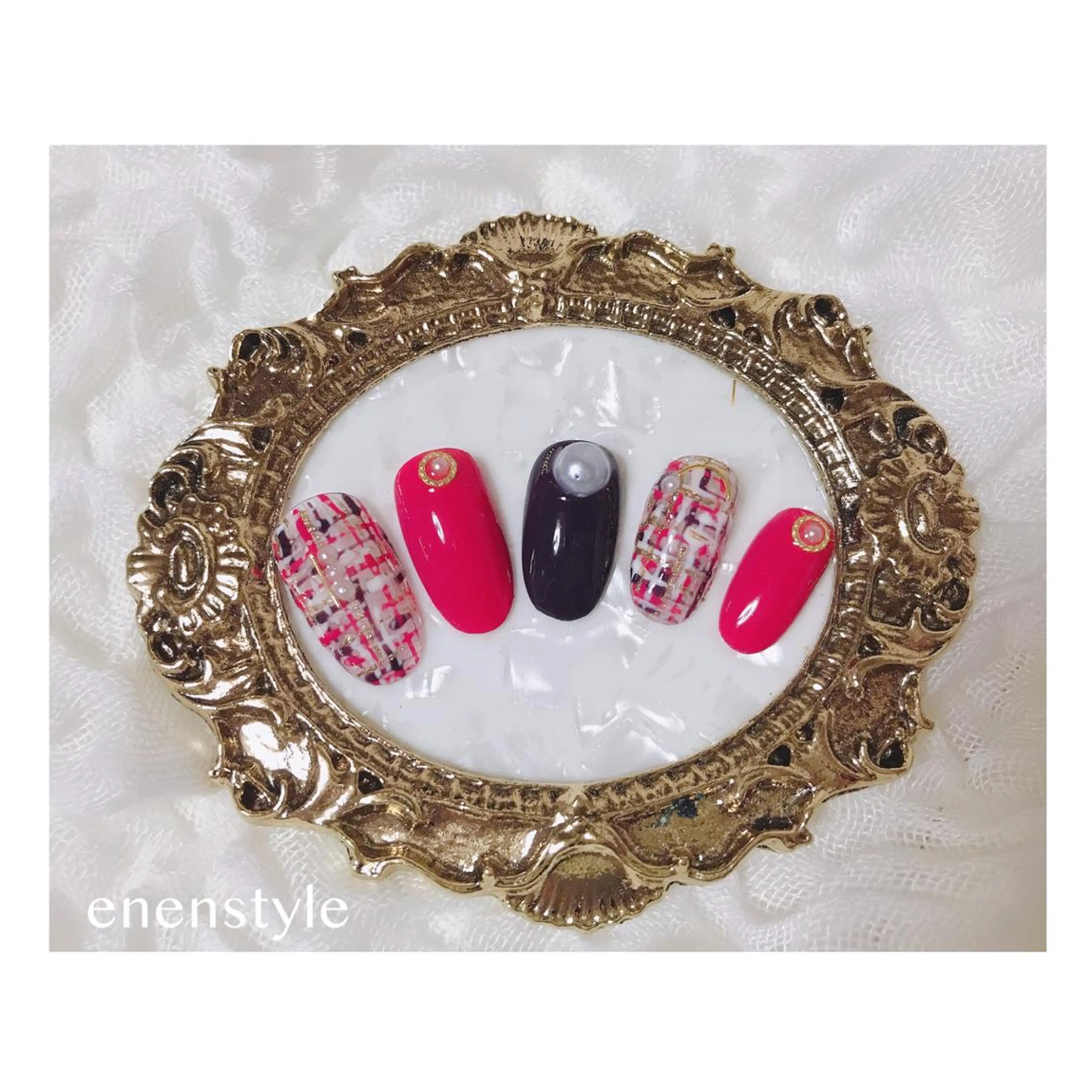 ショート ネイル ジェルネイル ニュアンスネイル オフィスネイル ワンカラーネイル ピンク ハンドネイル 👑enen style👑のネイルデザイン