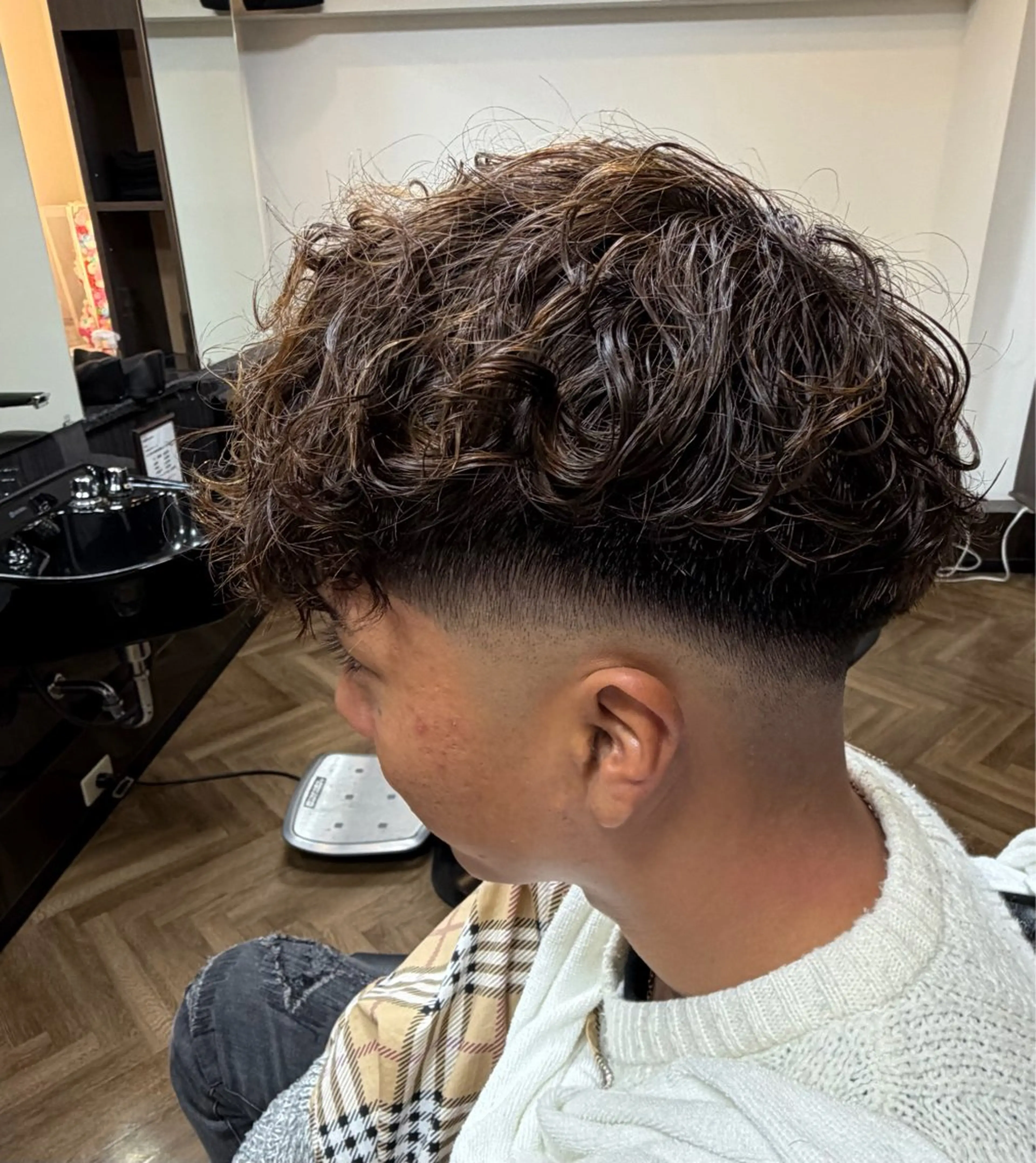 パーマ メンズ メンズパーマ スパイラルパーマ カット パーマ 中村 立のヘアスタイル