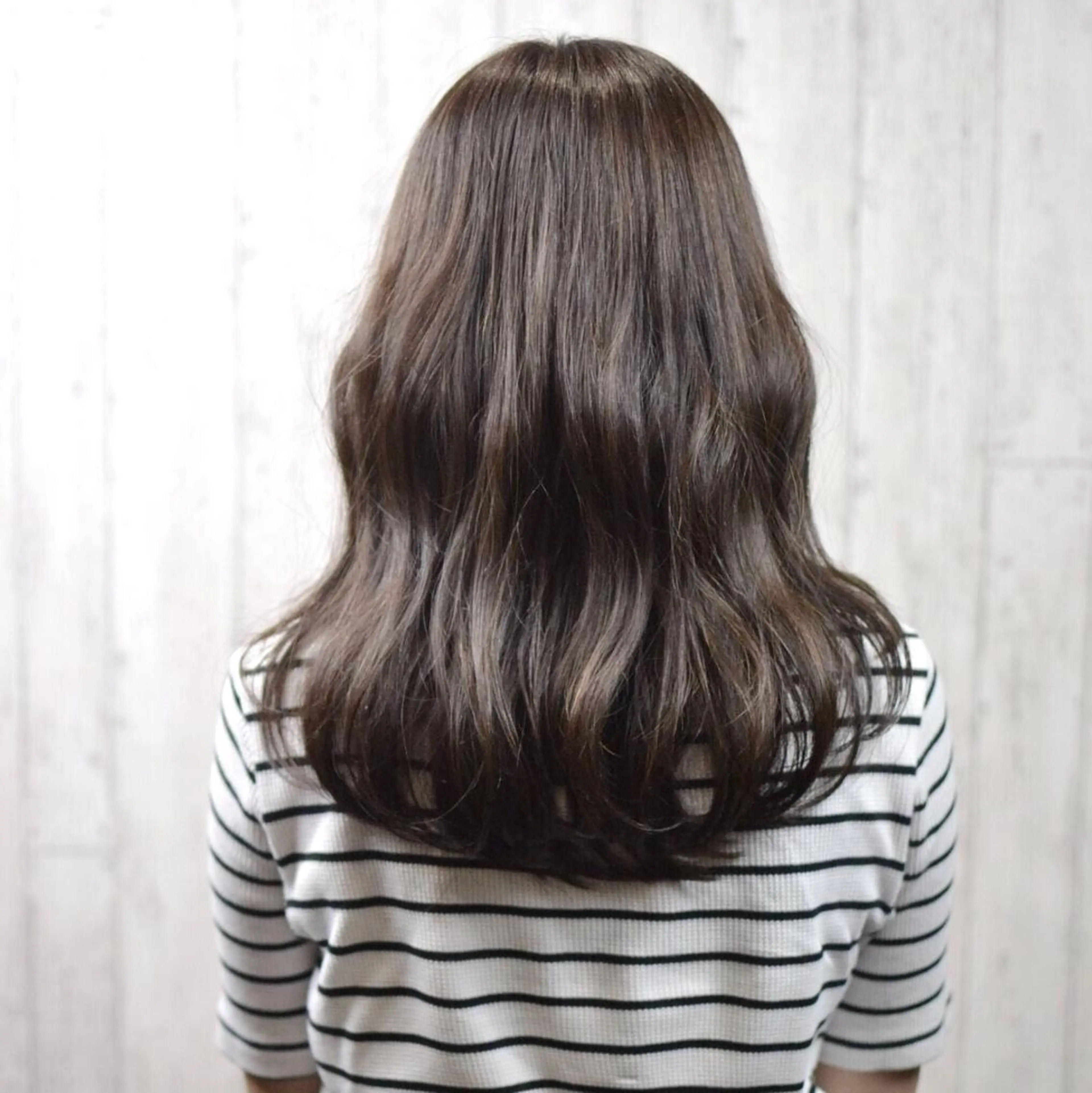 ミディアム カラー カット トリートメント カット／メンズカット 藤田麻衣のヘアスタイル