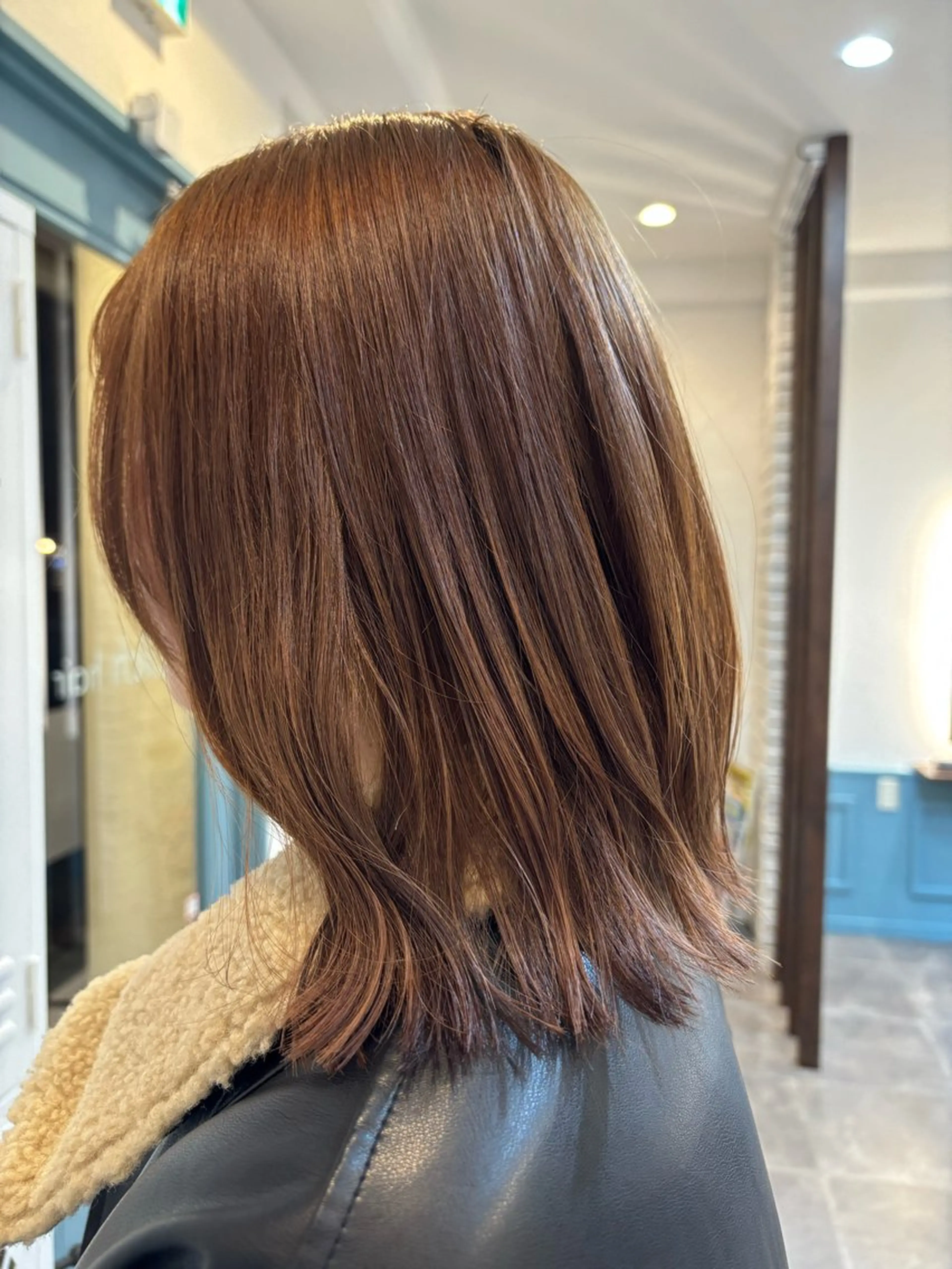 ミディアム くびれヘア Zilch hair 北堀江 りえ🩵のヘアスタイル