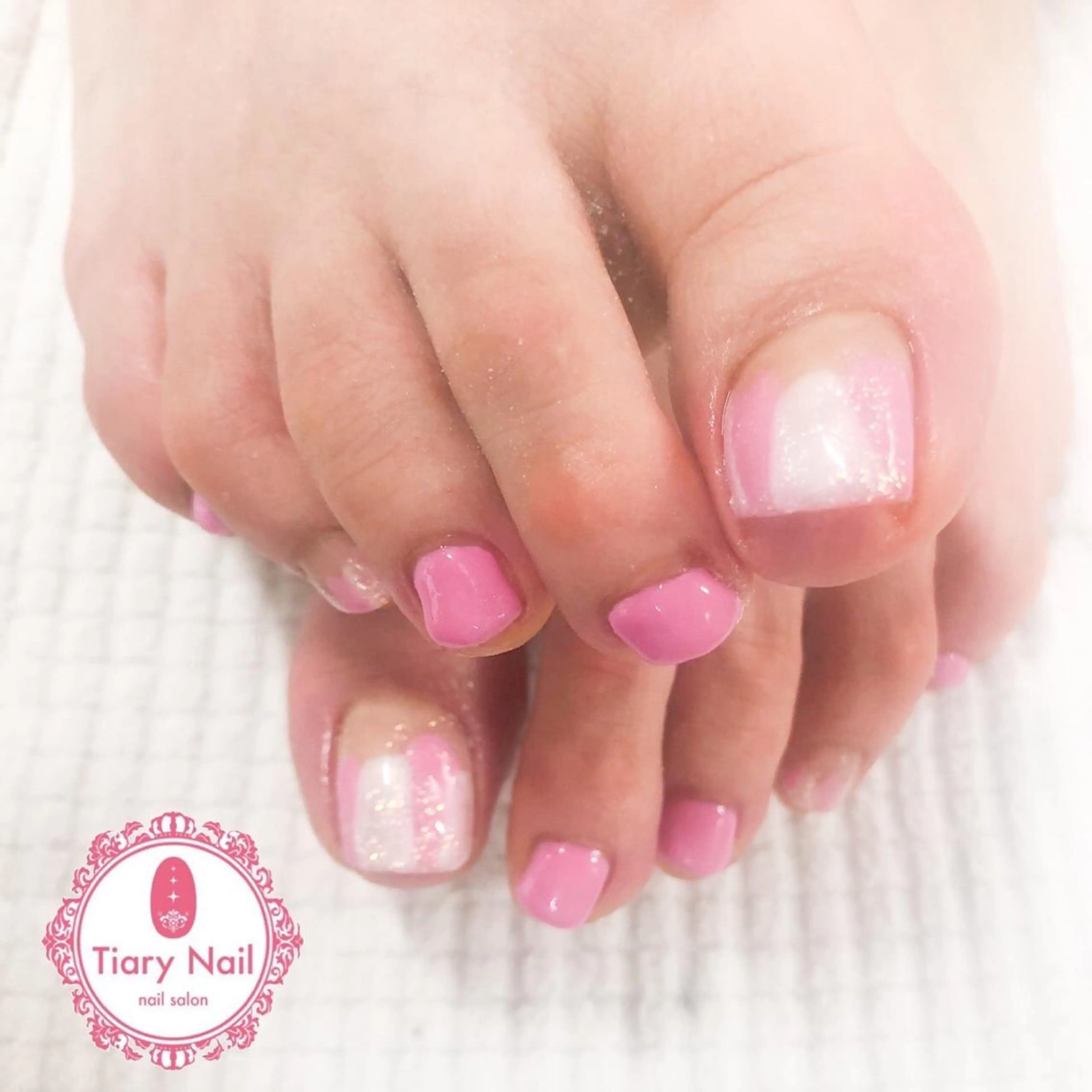 ネイル tiarynail K K🐼のネイルデザイン