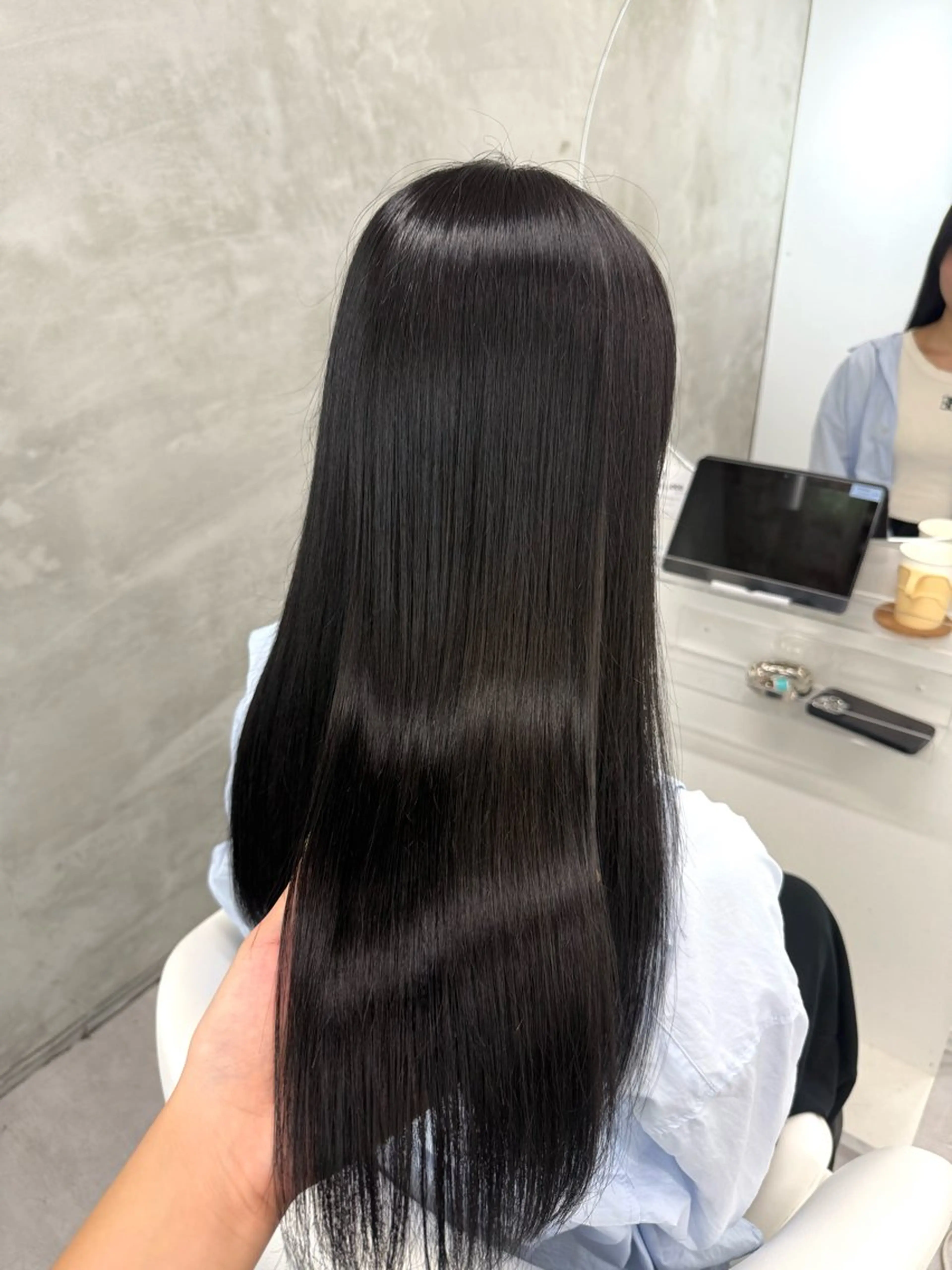 ロング カラー カット ヘアカラー トリートメント yuuna ✮ door whiteのヘアスタイル