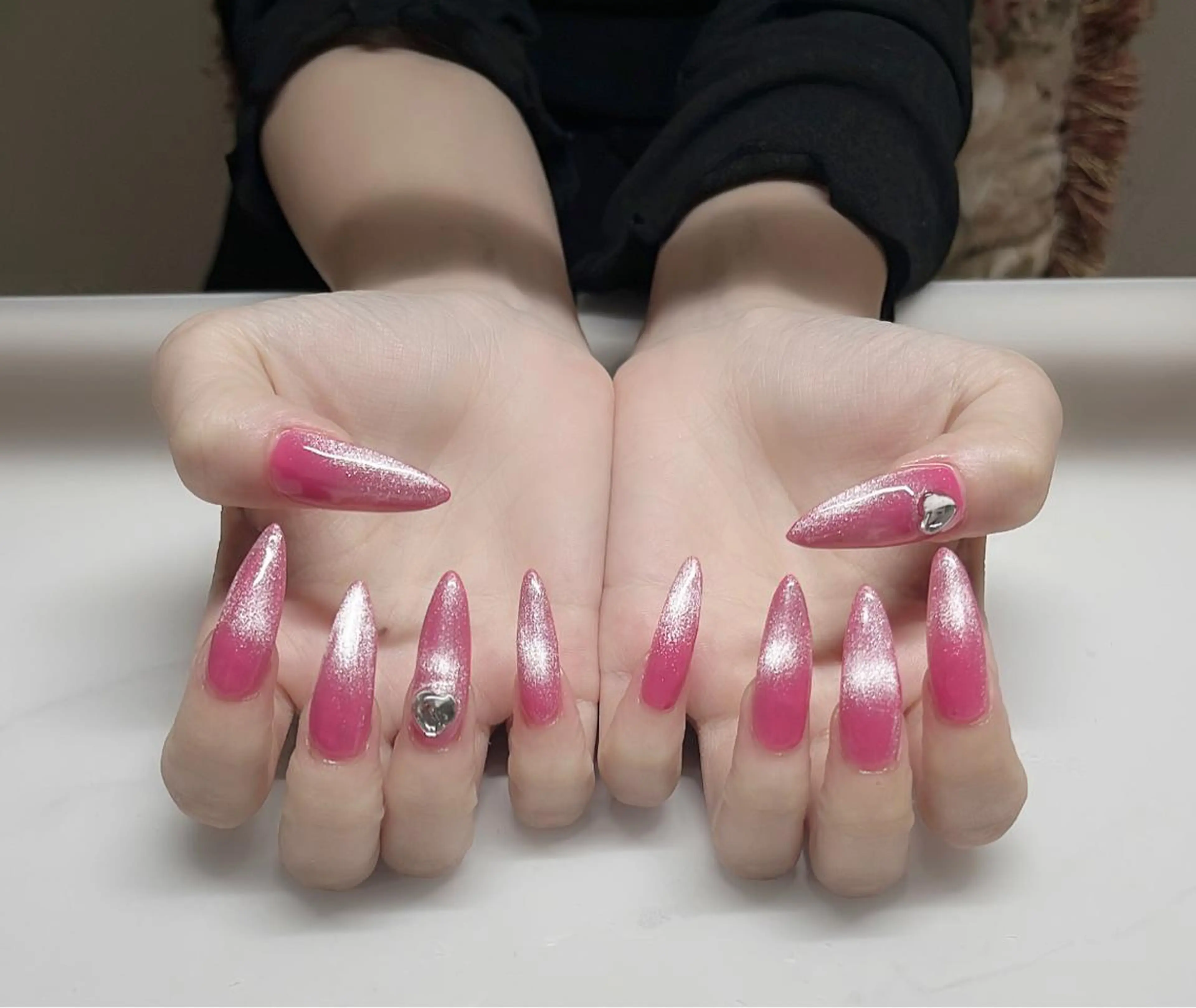 ネイル ハンドネイル KARI ネイルサロンのネイルデザイン