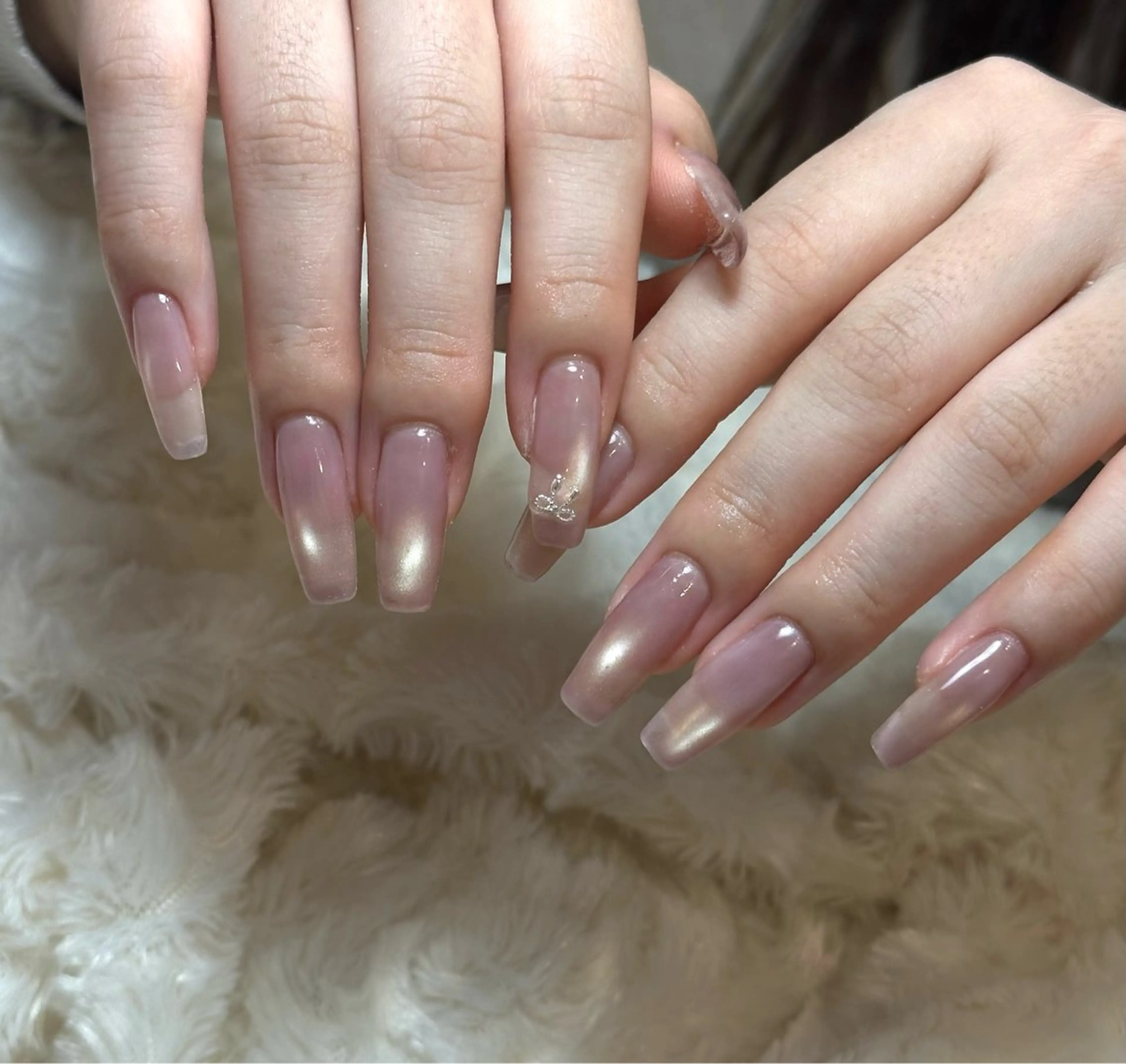 ネイル 全てパラベース💅 MIORA_琴乃のネイルデザイン