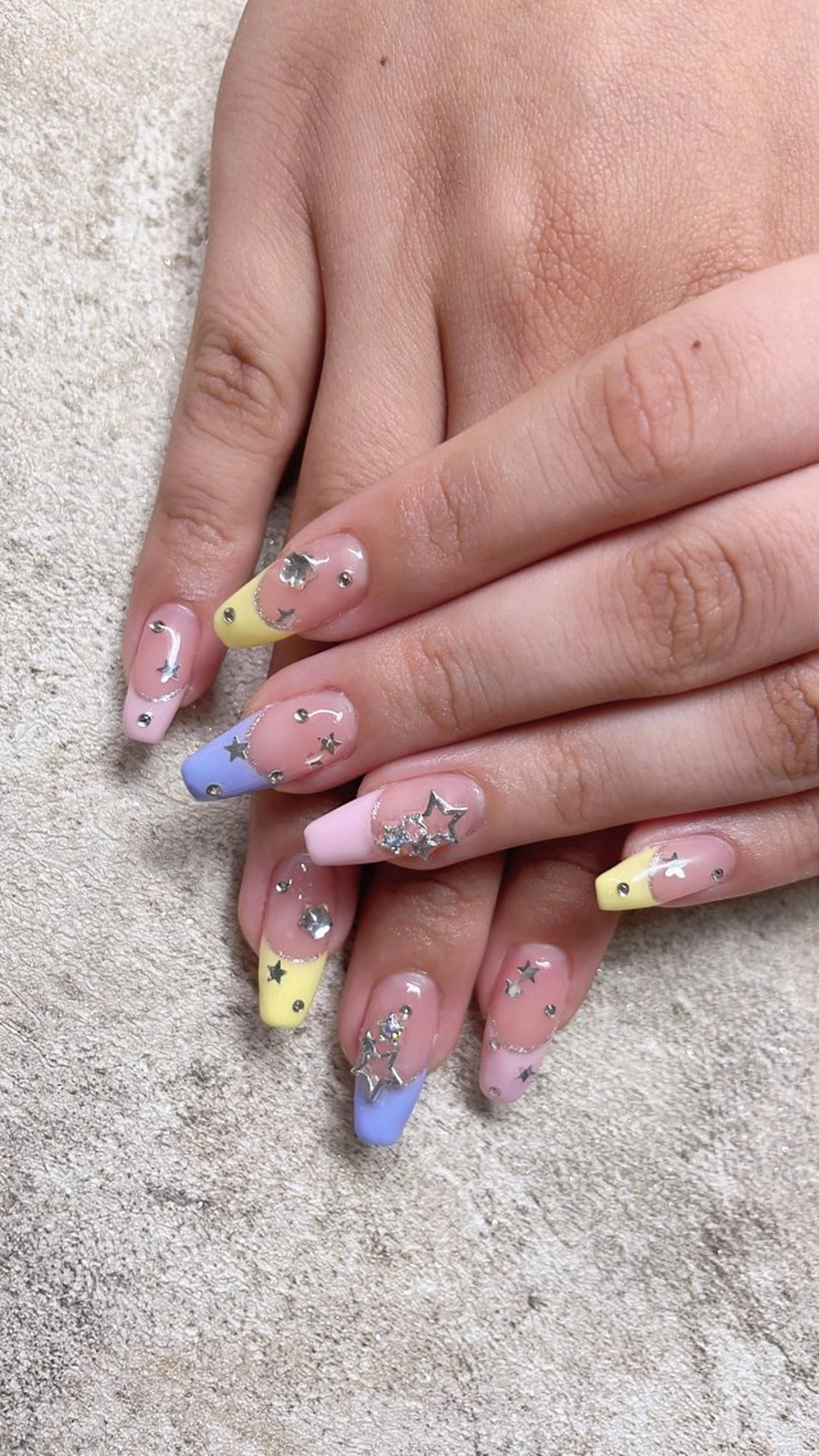 ネイル ハンドネイル COCO ネイルのネイルデザイン