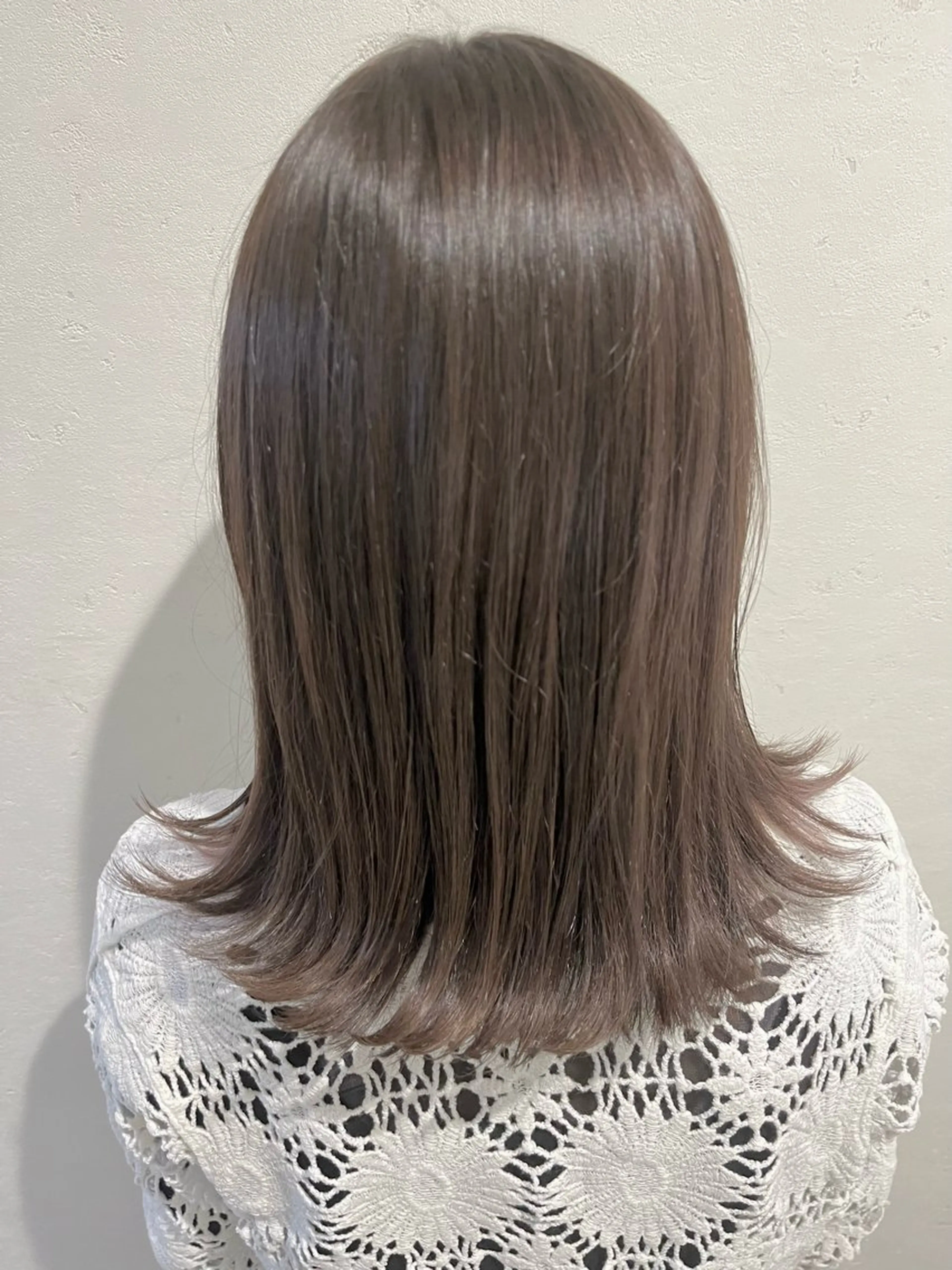 ミディアム カラー 伊藤 さやかのヘアスタイル