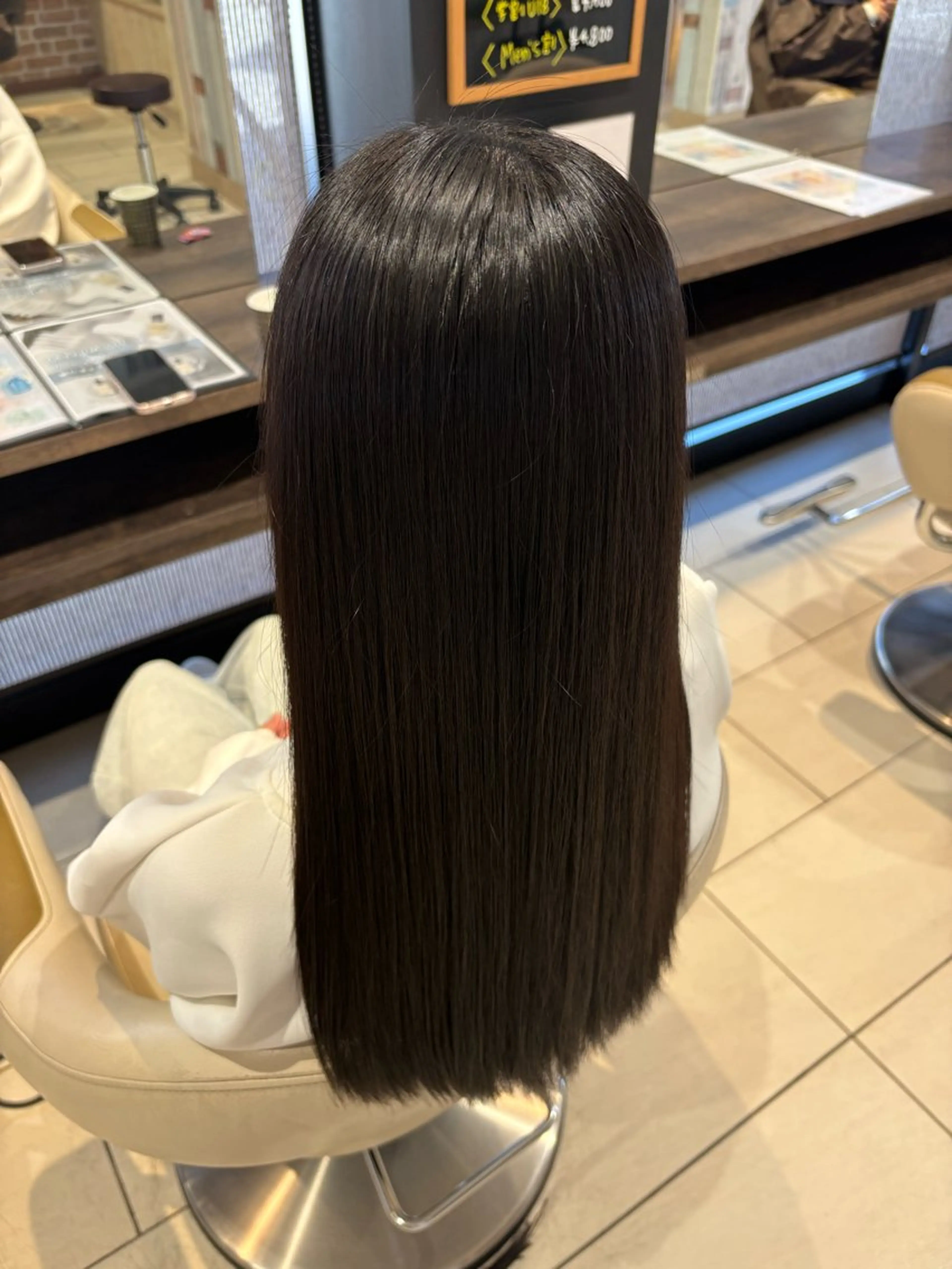 ロング 山口 つづみのヘアスタイル