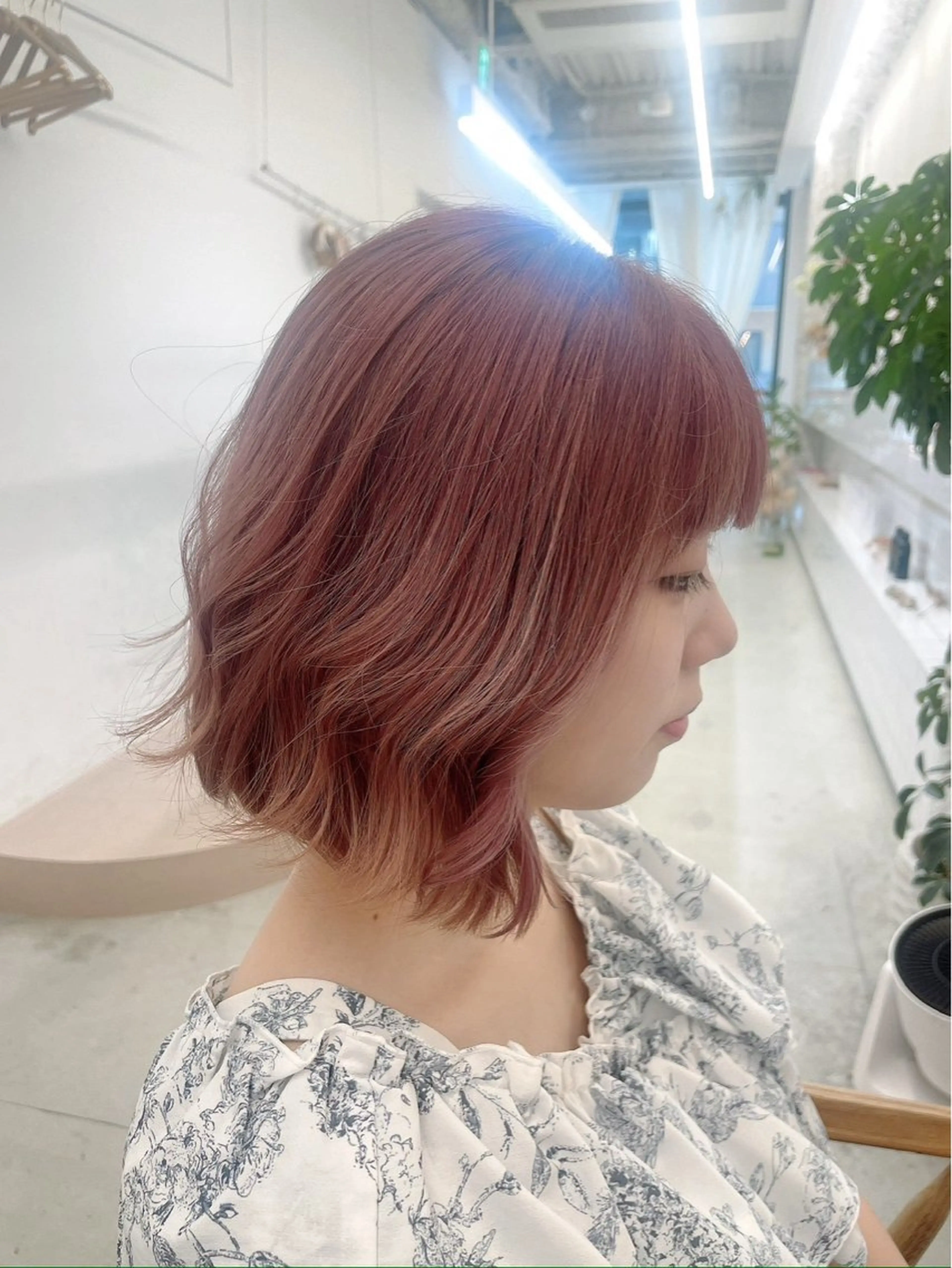 ミディアム カラー 💐花屋併設💐 宮園 雛羽のヘアスタイル