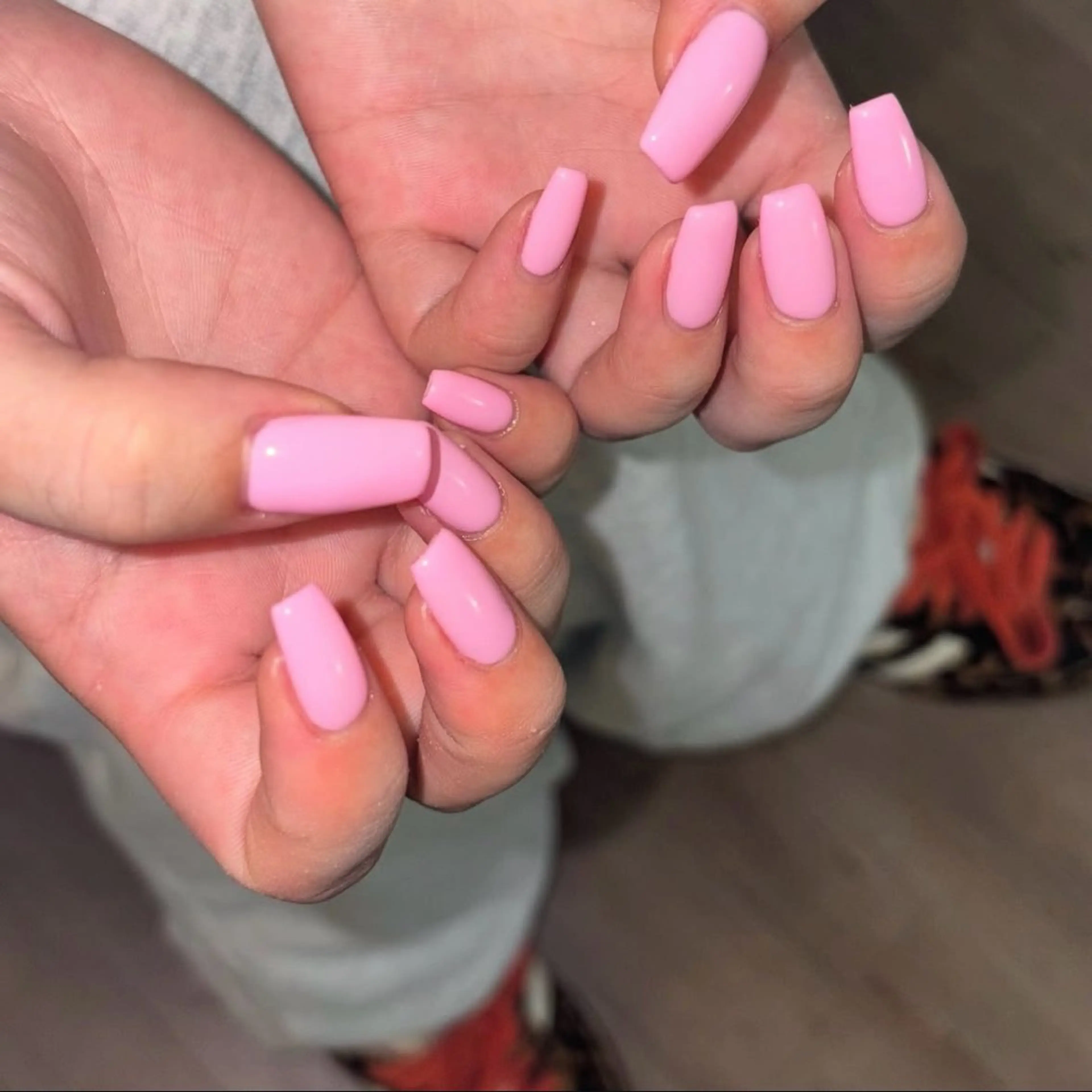 [オフ・ケア込み]ワンカラー/ラメグラ🎀 ❣️ロング爪の方は事前にお伝えください。都合上ご予約が難しい場合ございます。の写真