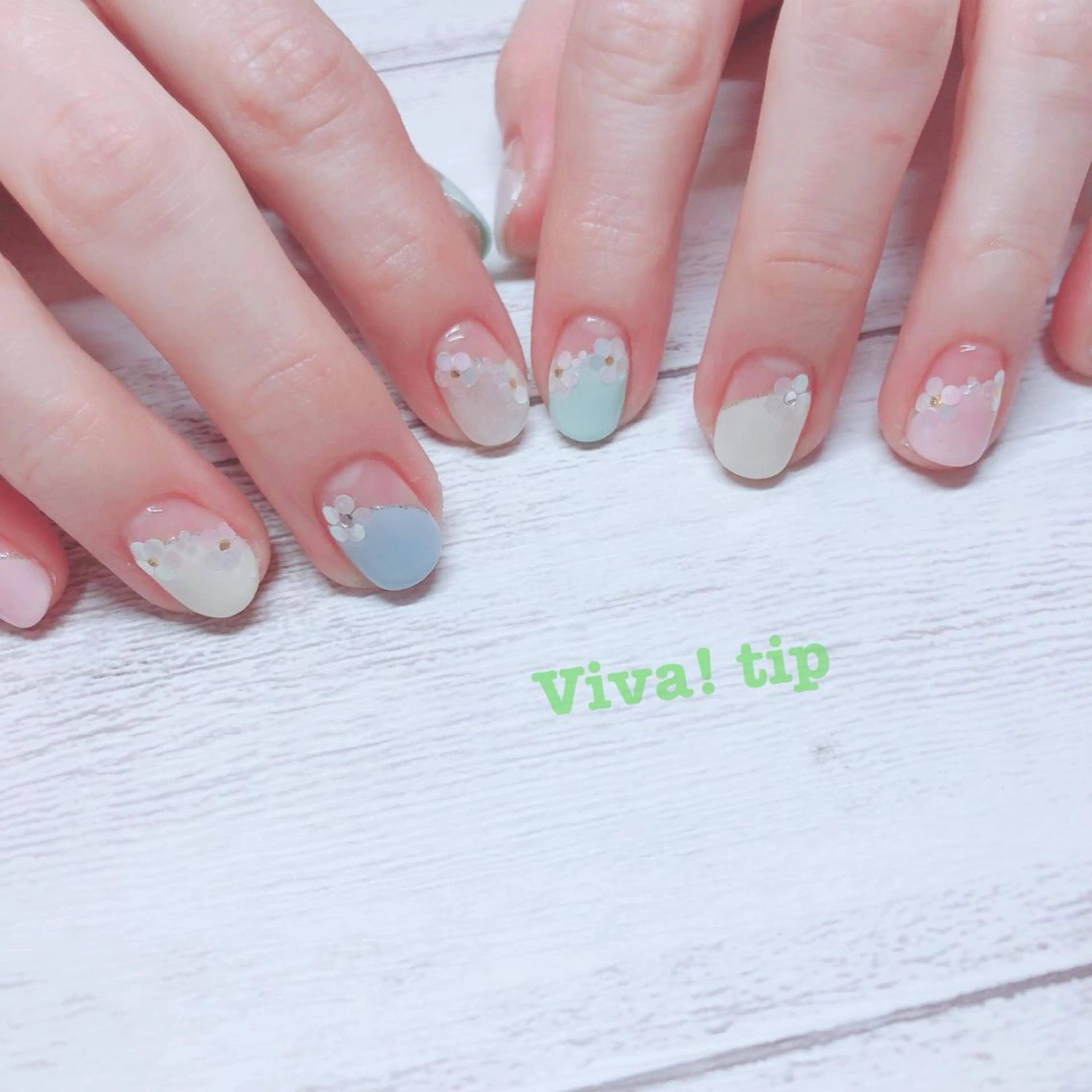ネイル Viva!tip ビバティップネイルのネイルデザイン