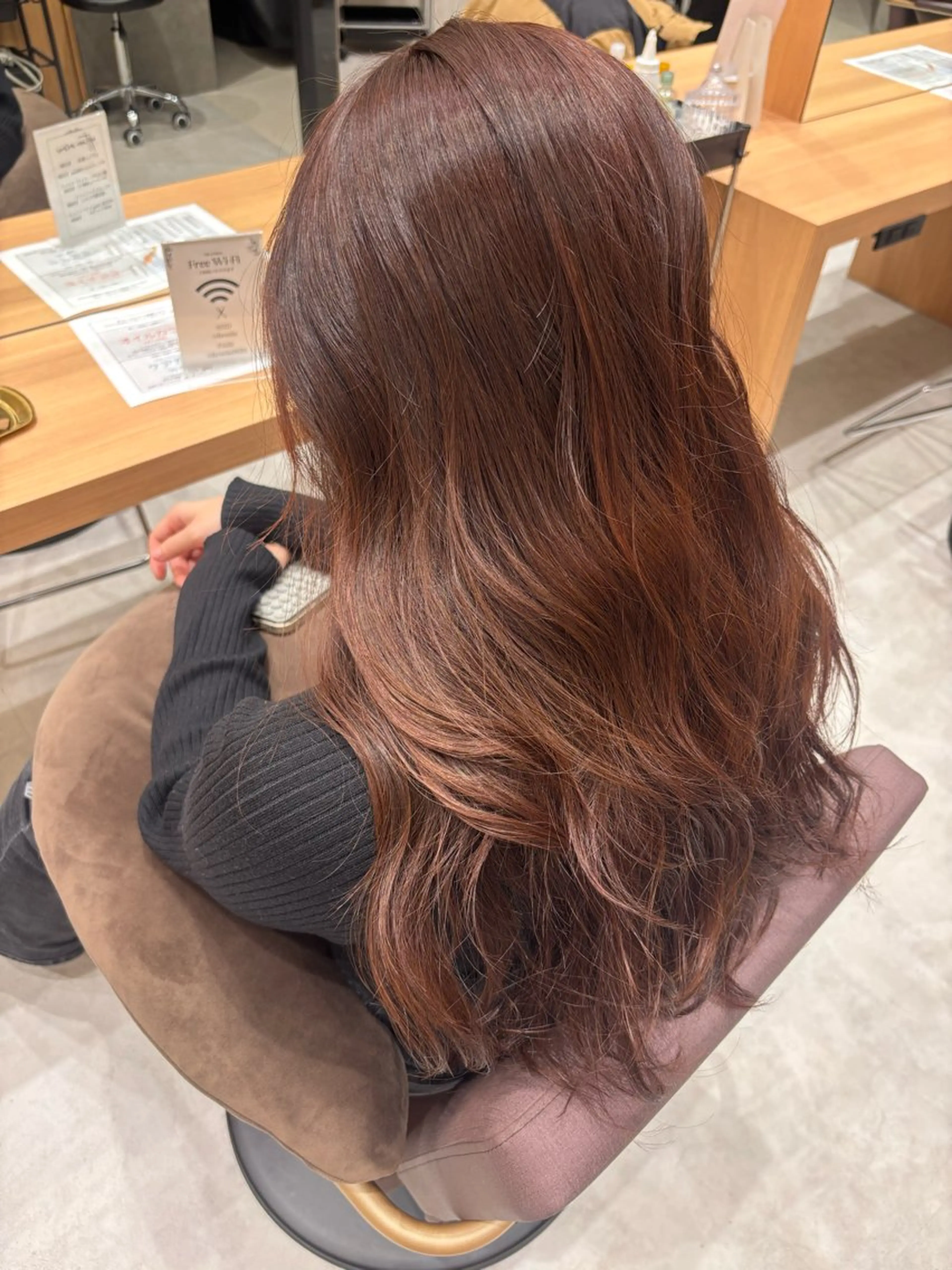 カラー オレンジ オレンジレッド レッドカラー 透明感カラー/艶髪 MOMOのヘアスタイル