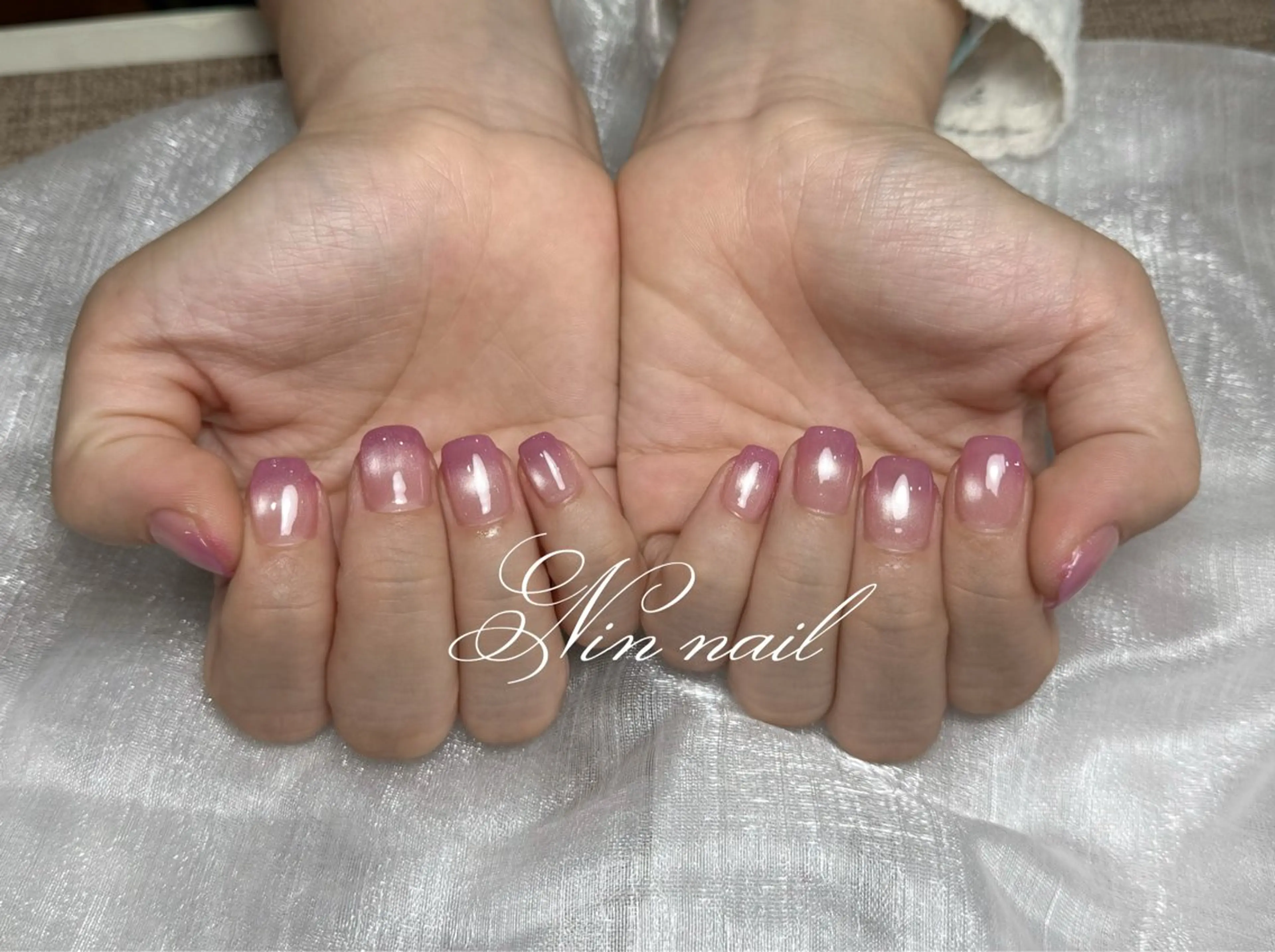 ネイル グラデーション マグネットネイル ハンドネイル ハンドケア Nin ネイル💅のネイルデザイン