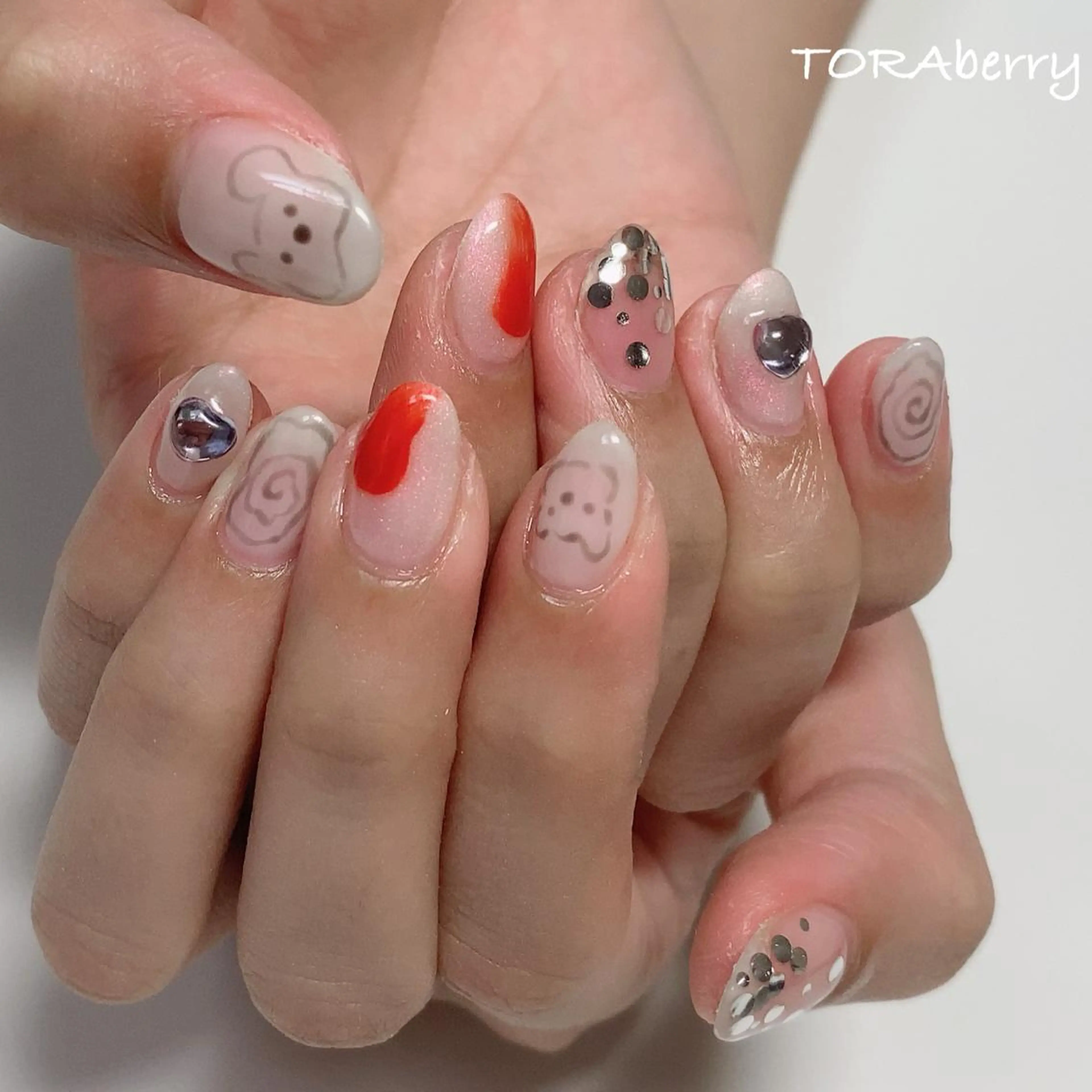 ネイル ネイリスト なつみのネイルデザイン