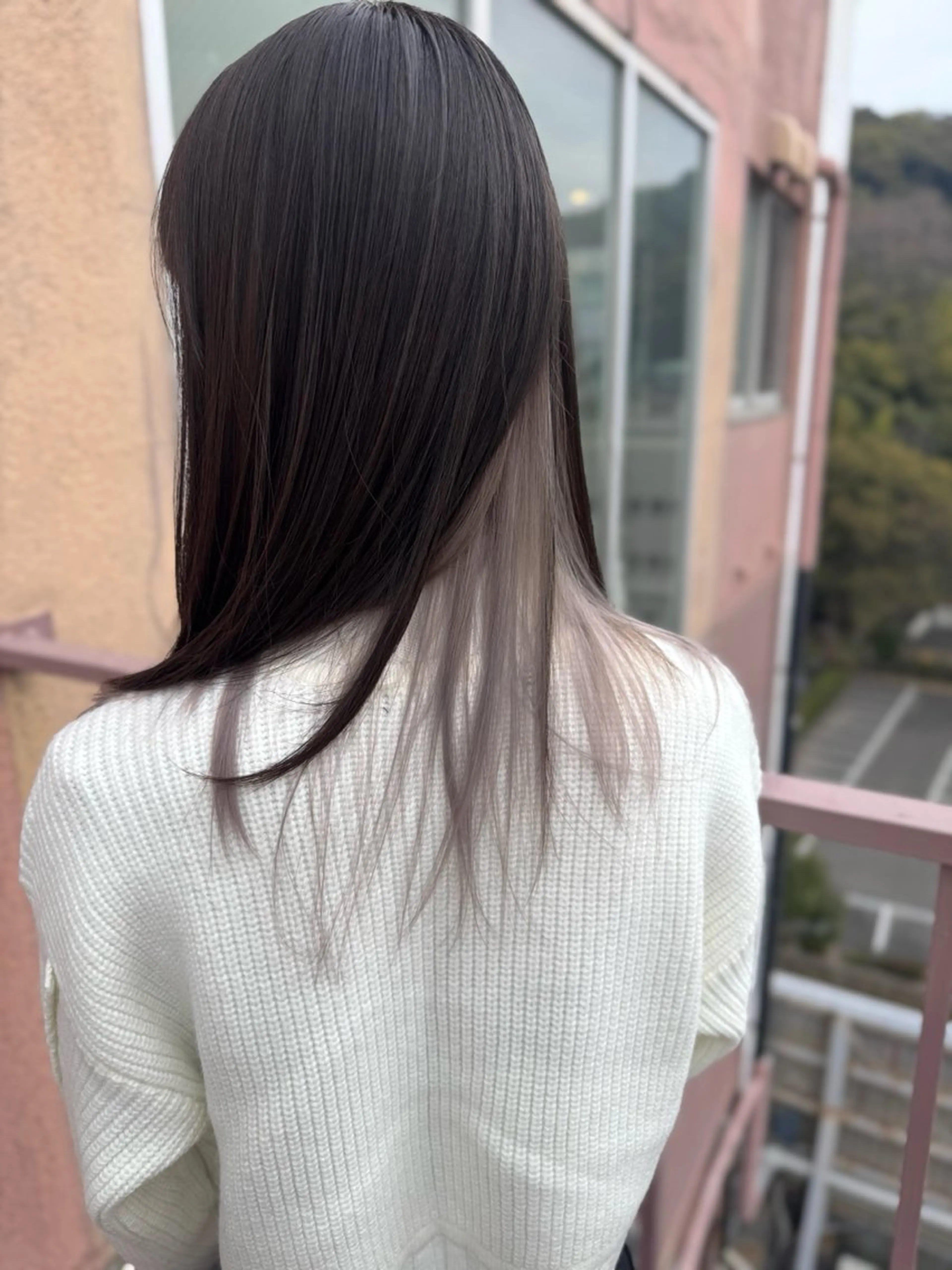 セミロング カラー ヘアカラー Viage （ビアージュ）のヘアスタイル