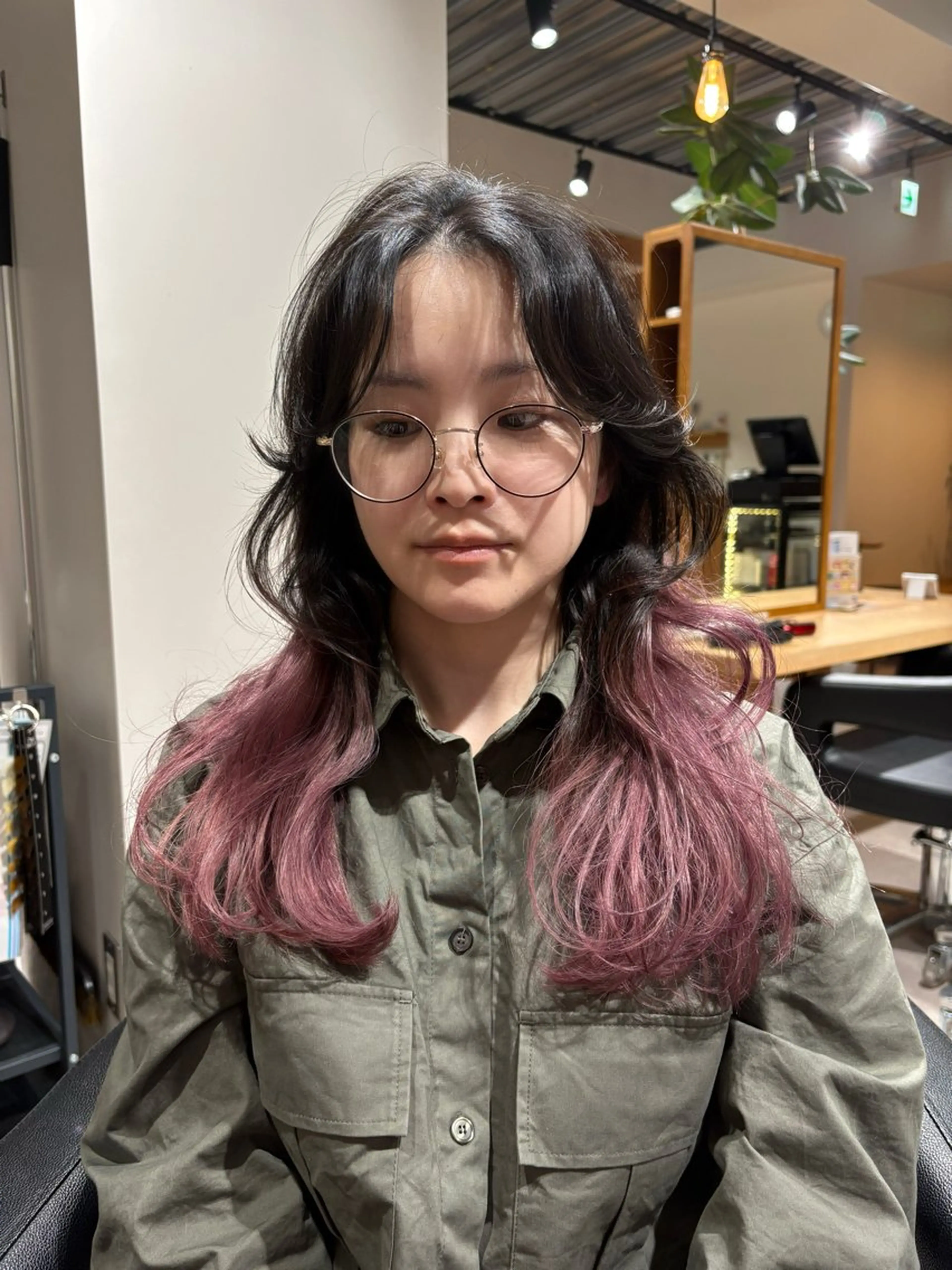 ロング カラー ブリーチ ピンクカラー カット ヘアカラー iroha/ n.w.h🎀のヘアスタイル