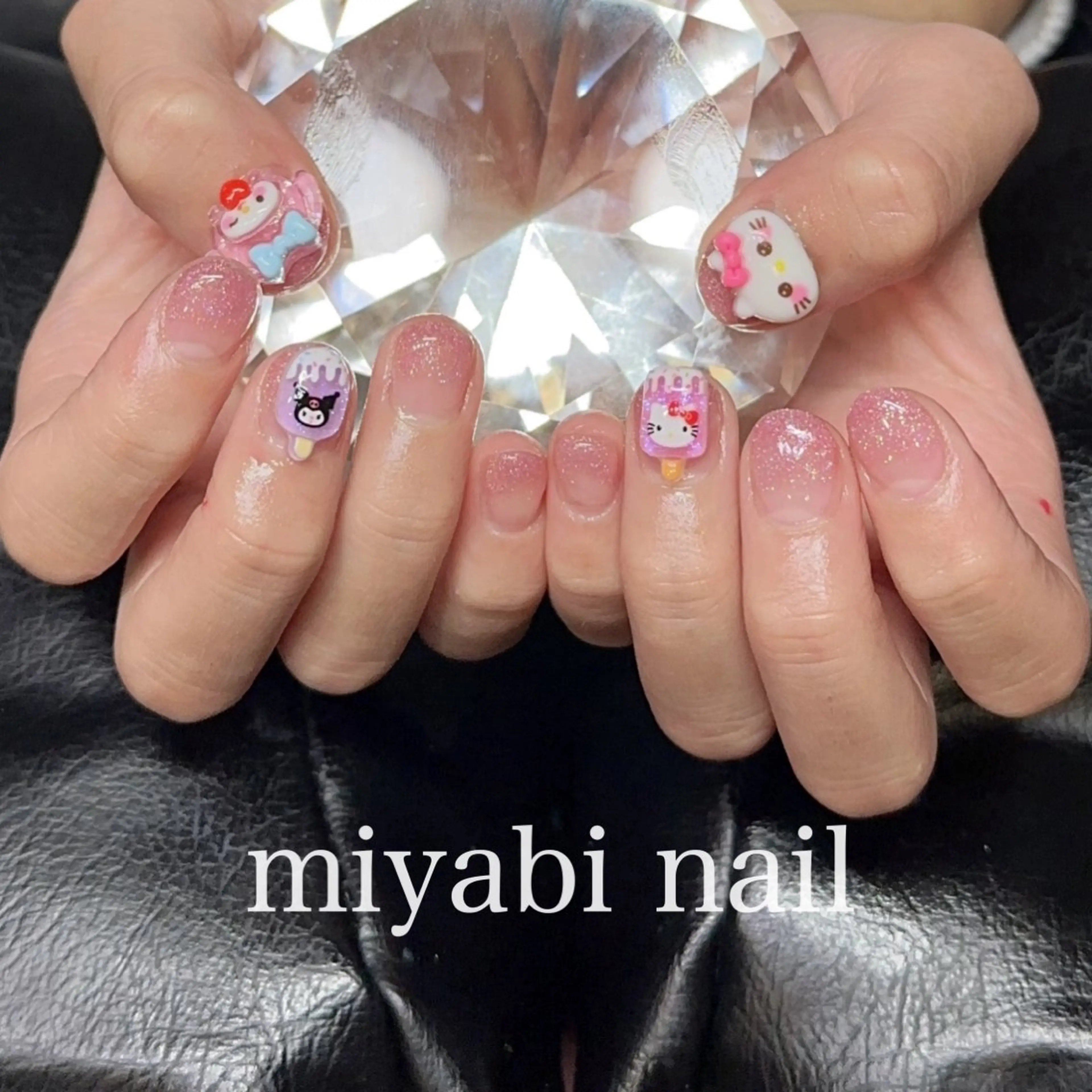 ネイル ジェルネイル グラデーション ラメ(グリッター) ラメグラデーション 持ち込み miyabi nail 桂川駅近くのネイルデザイン