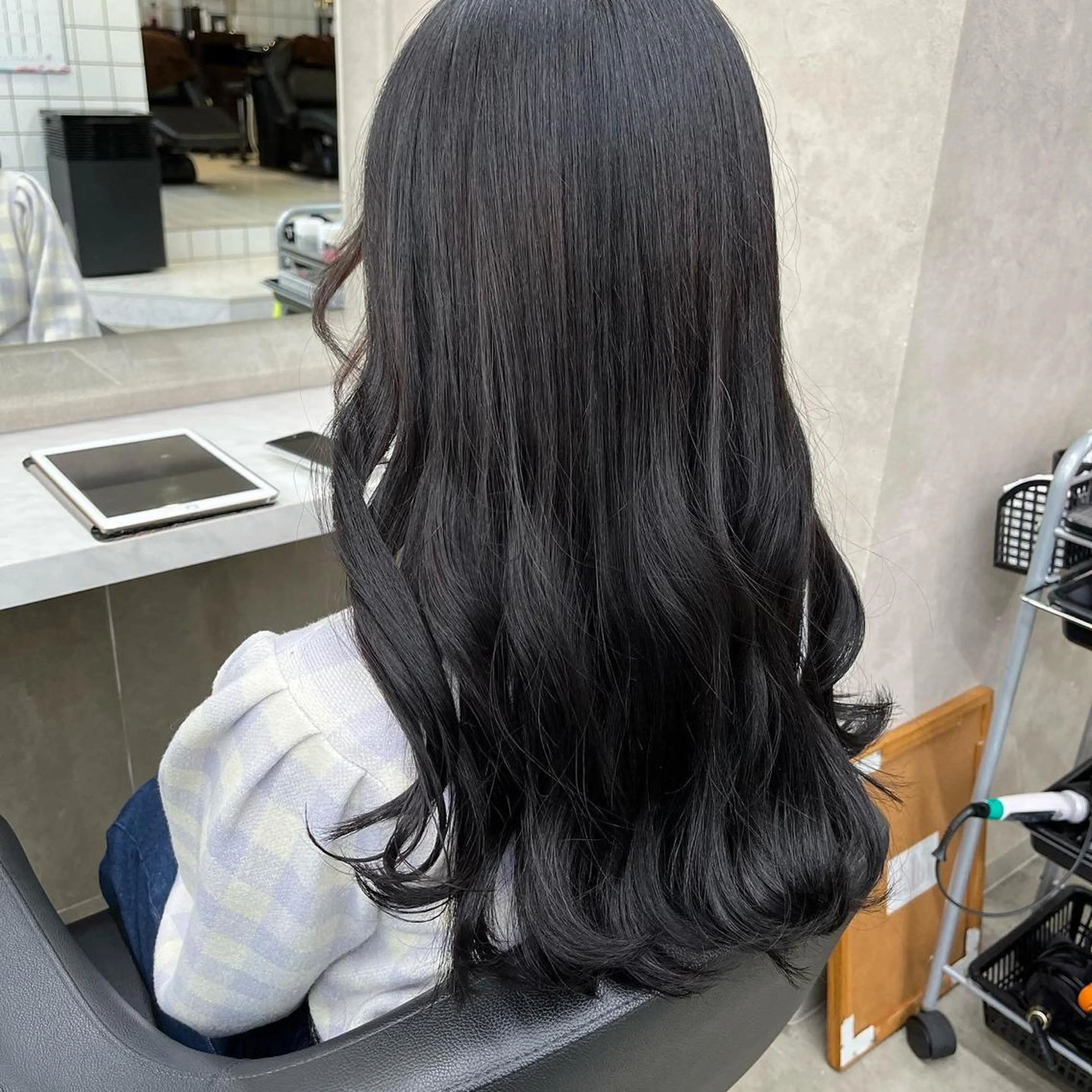 ロング ヘアカラー トリートメント ヘッドスパ ヘアセット 寒色＆ブリーチ特化 寒色MiOのヘアスタイル