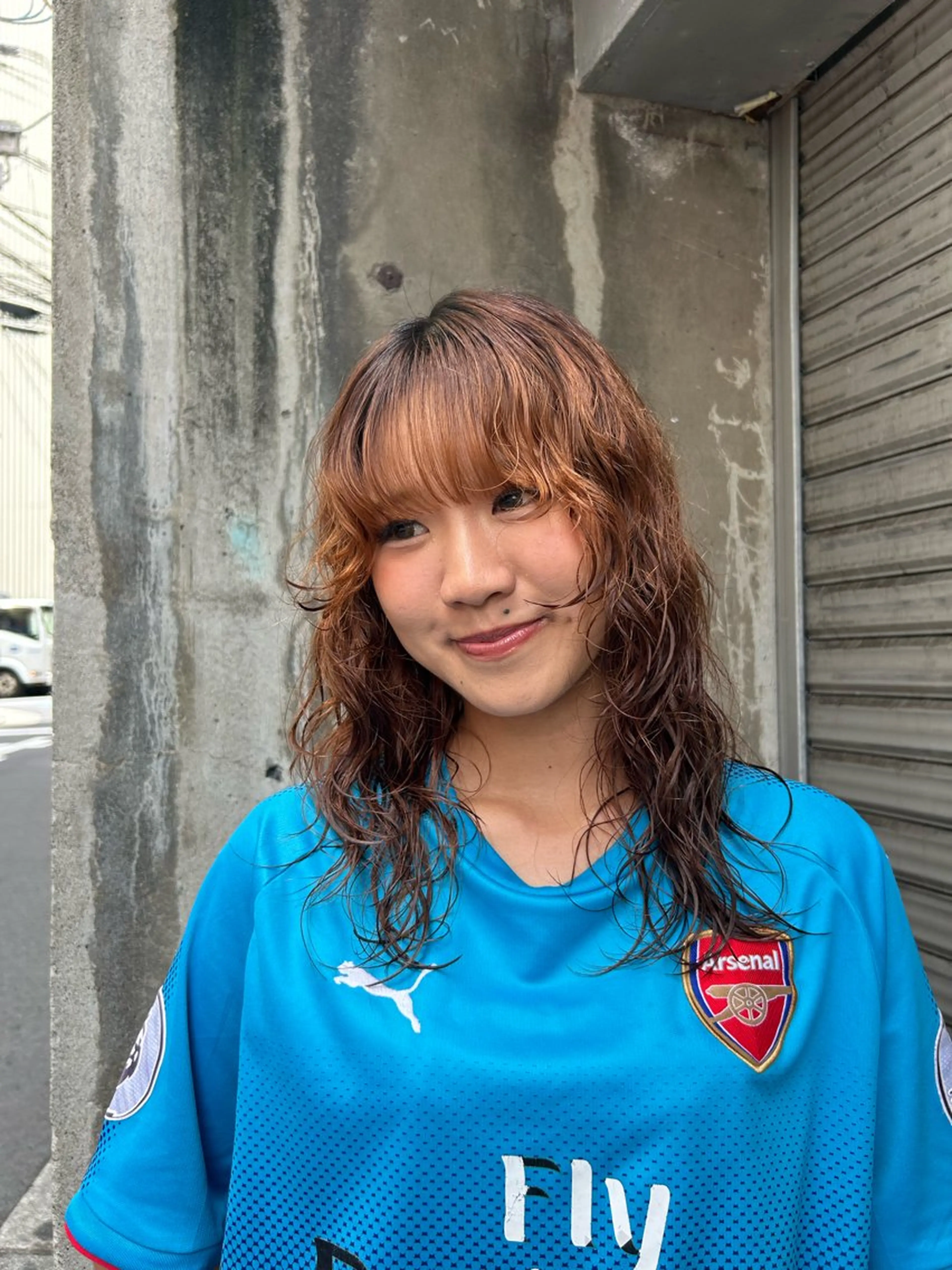 ミディアム カラー パーマ ミディアムパーマ レイヤーカット シャギー カット ayano/パーマ/ 暖色カラーのヘアスタイル