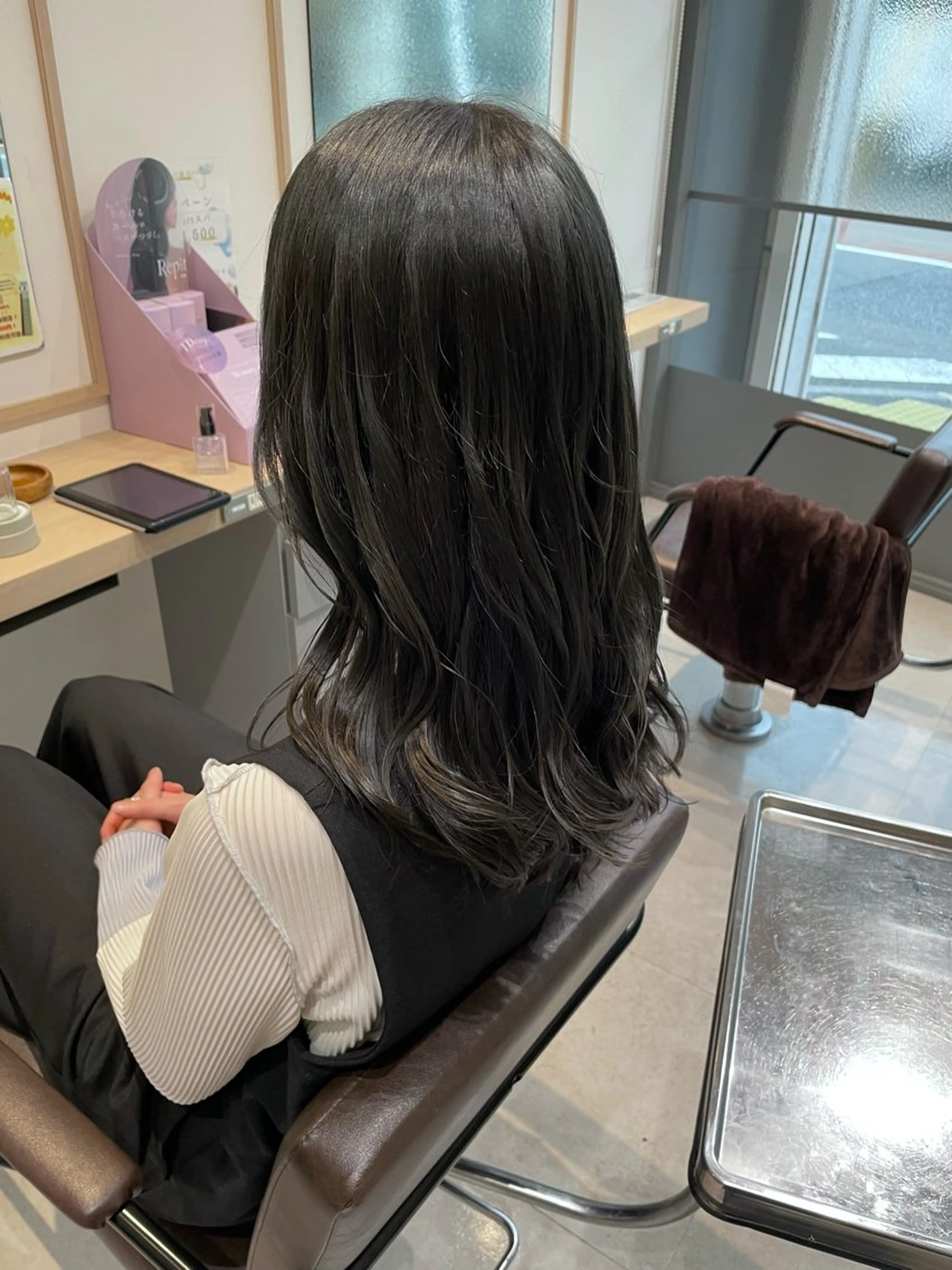 セミロング カット ヘアカラー KINOSHITA 🌸のヘアスタイル