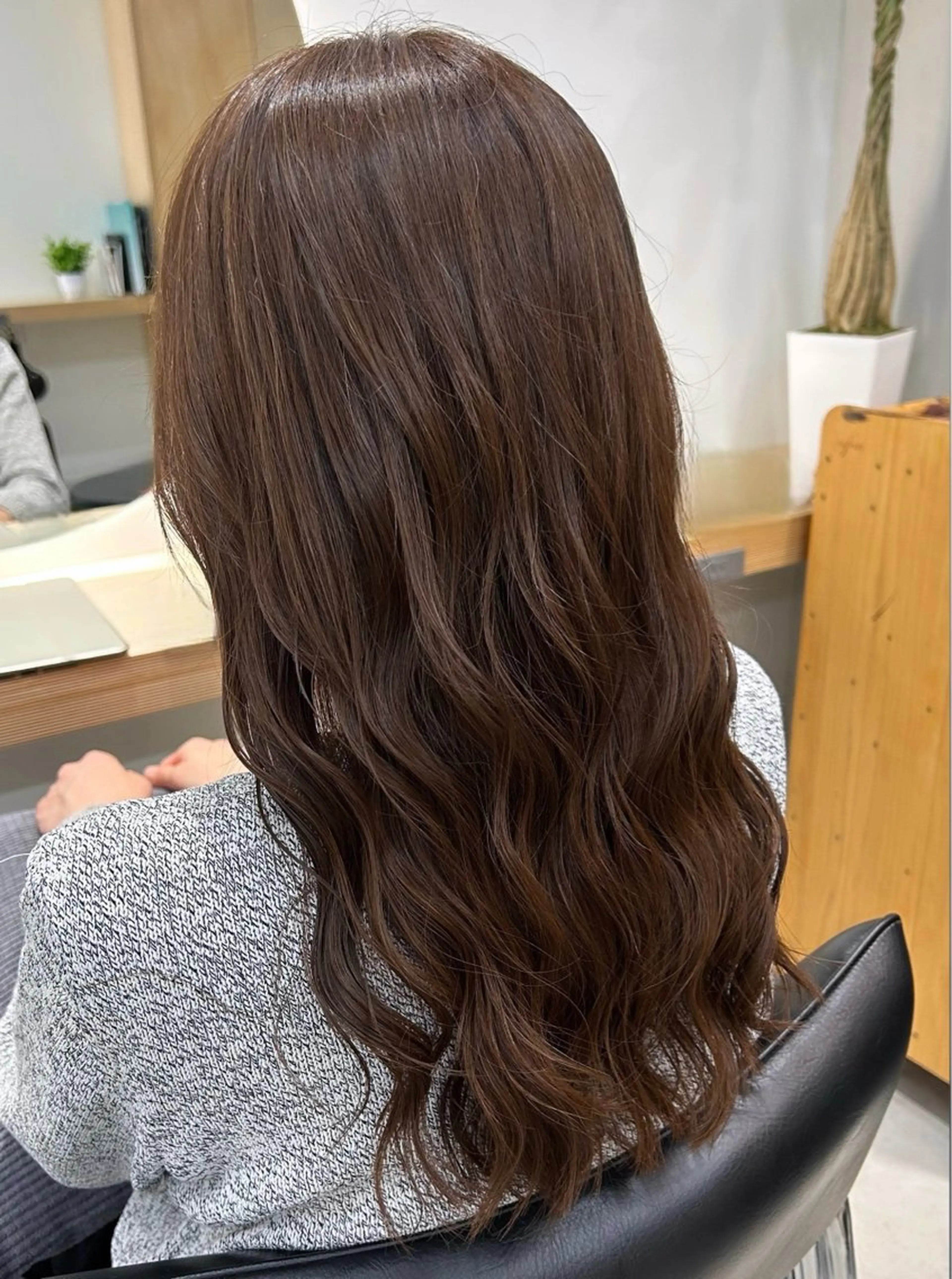 セミロング カラー mari 🦋のヘアスタイル