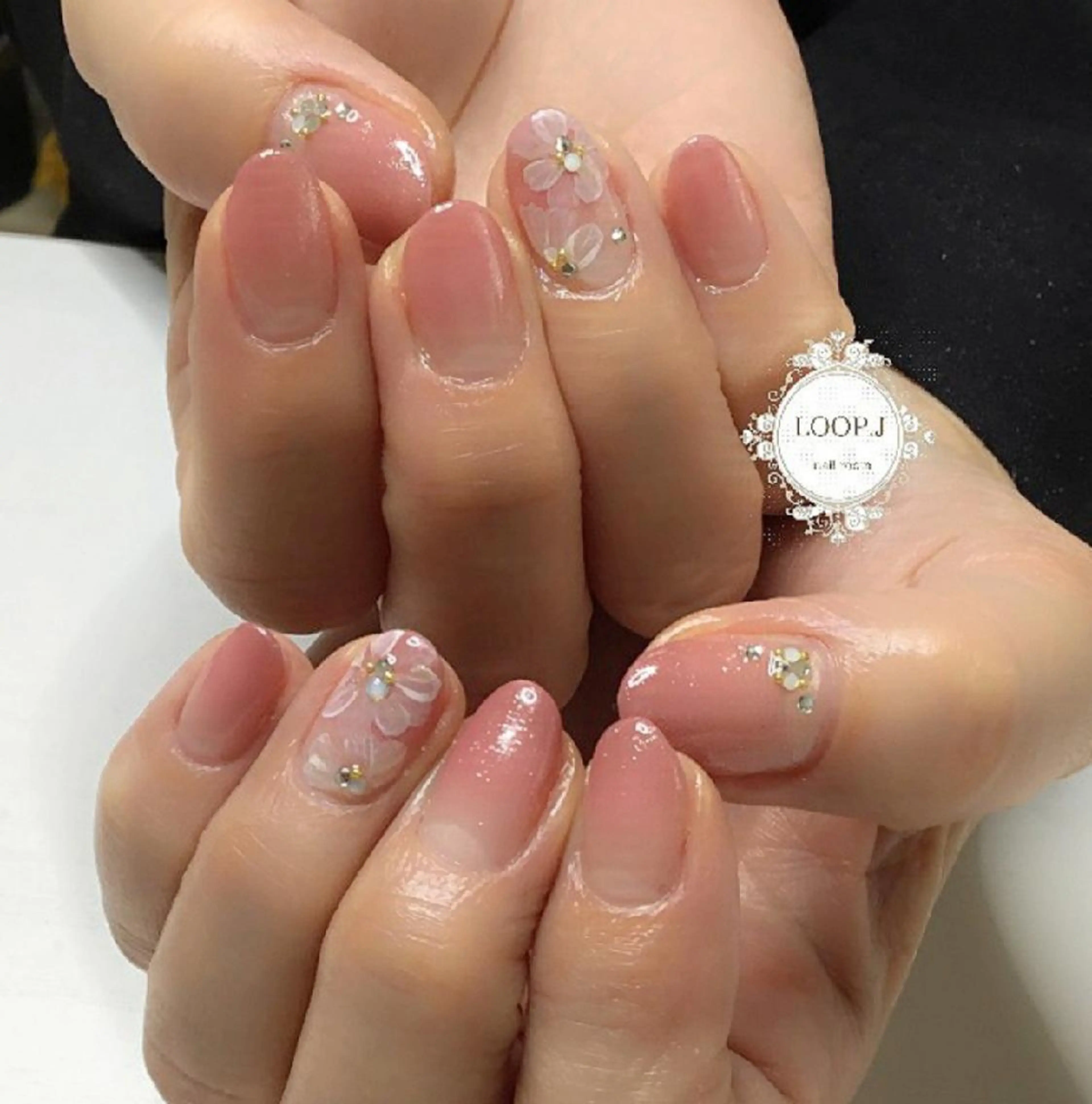 ネイル おおくぼ めぐみのネイルデザイン