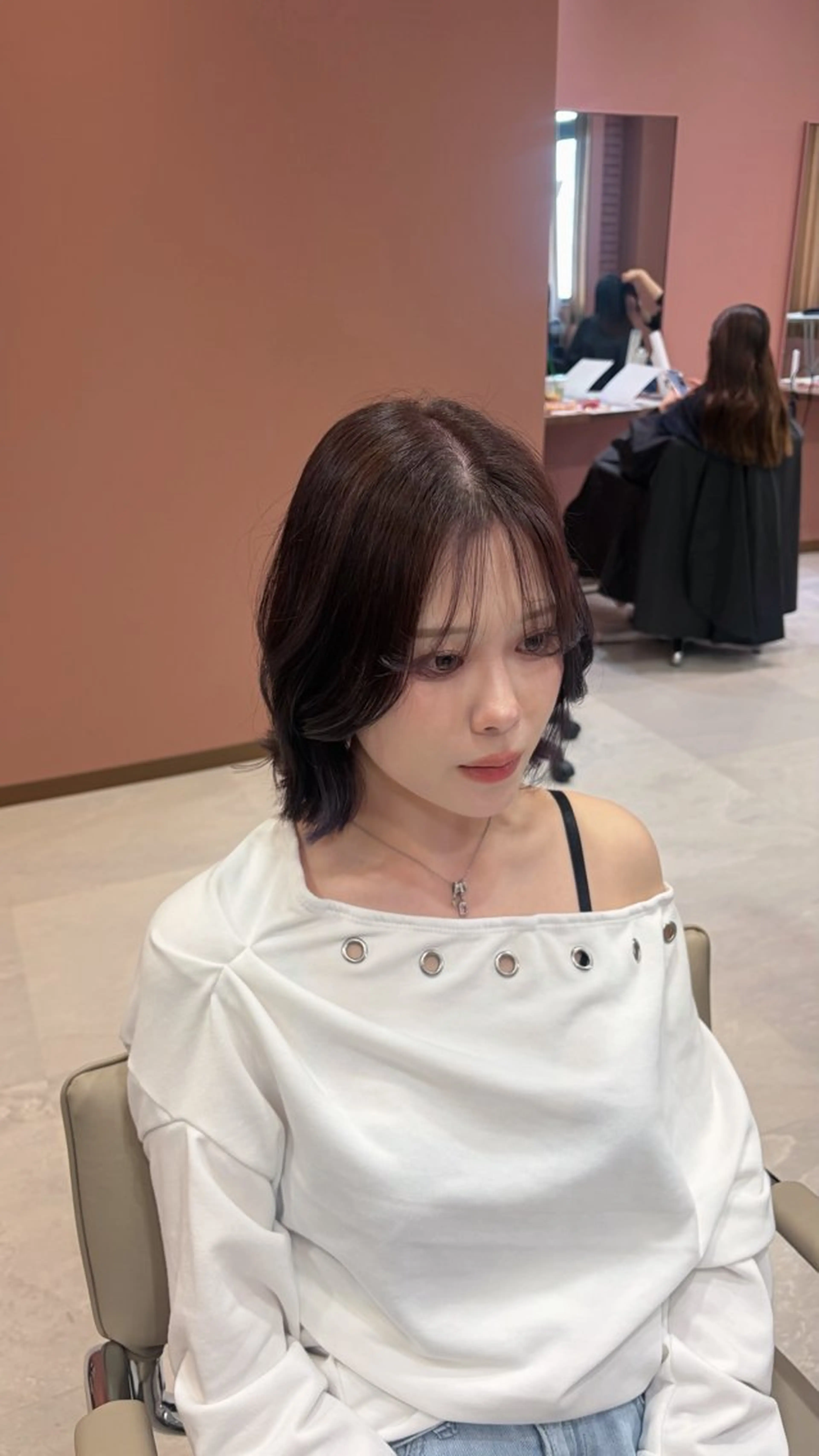 ミディアム カラー ヘアカラー 聖菜/ hina /レイヤー/艶カラーのヘアスタイル