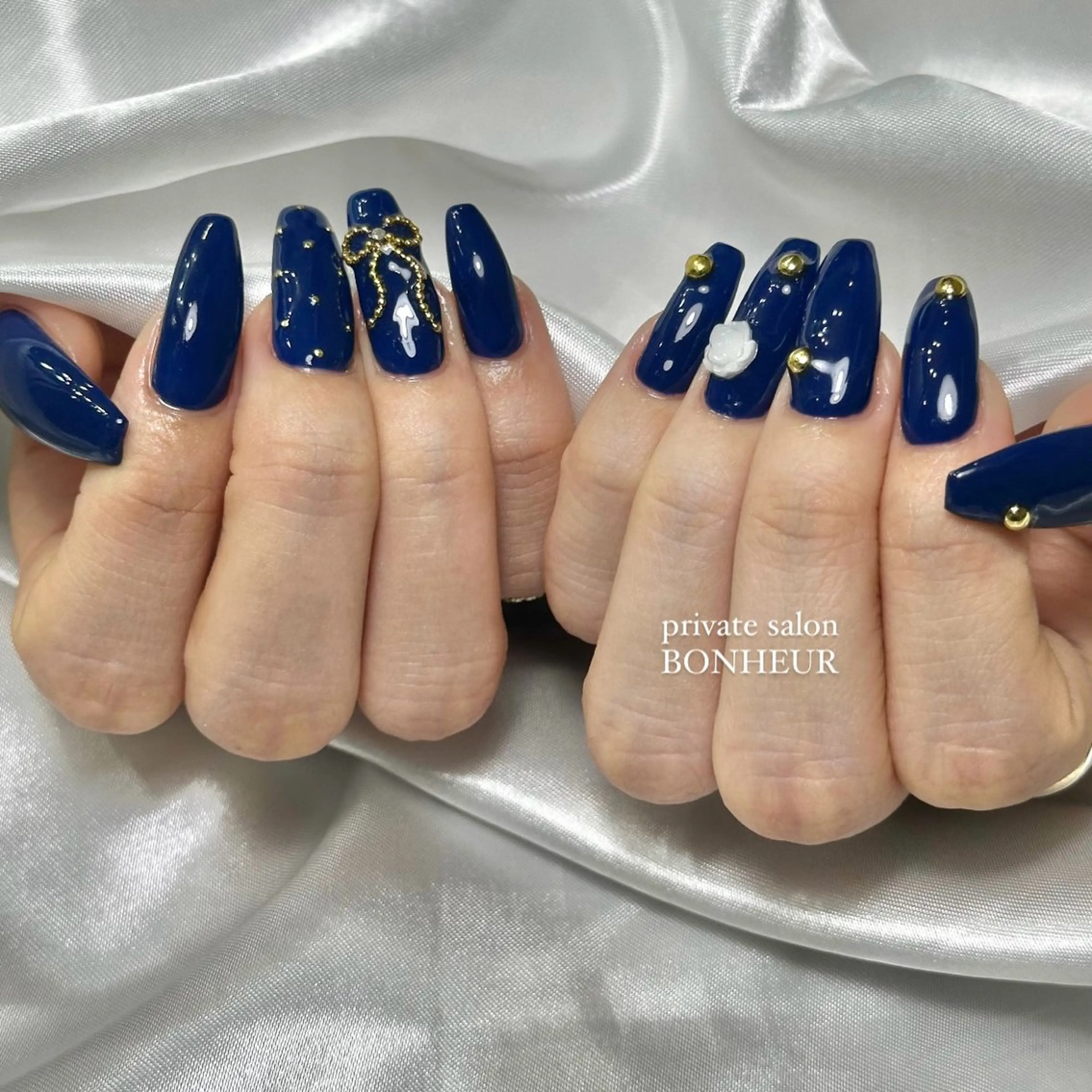 ネイル ハンドネイル BONHEUR Annaのネイルデザイン