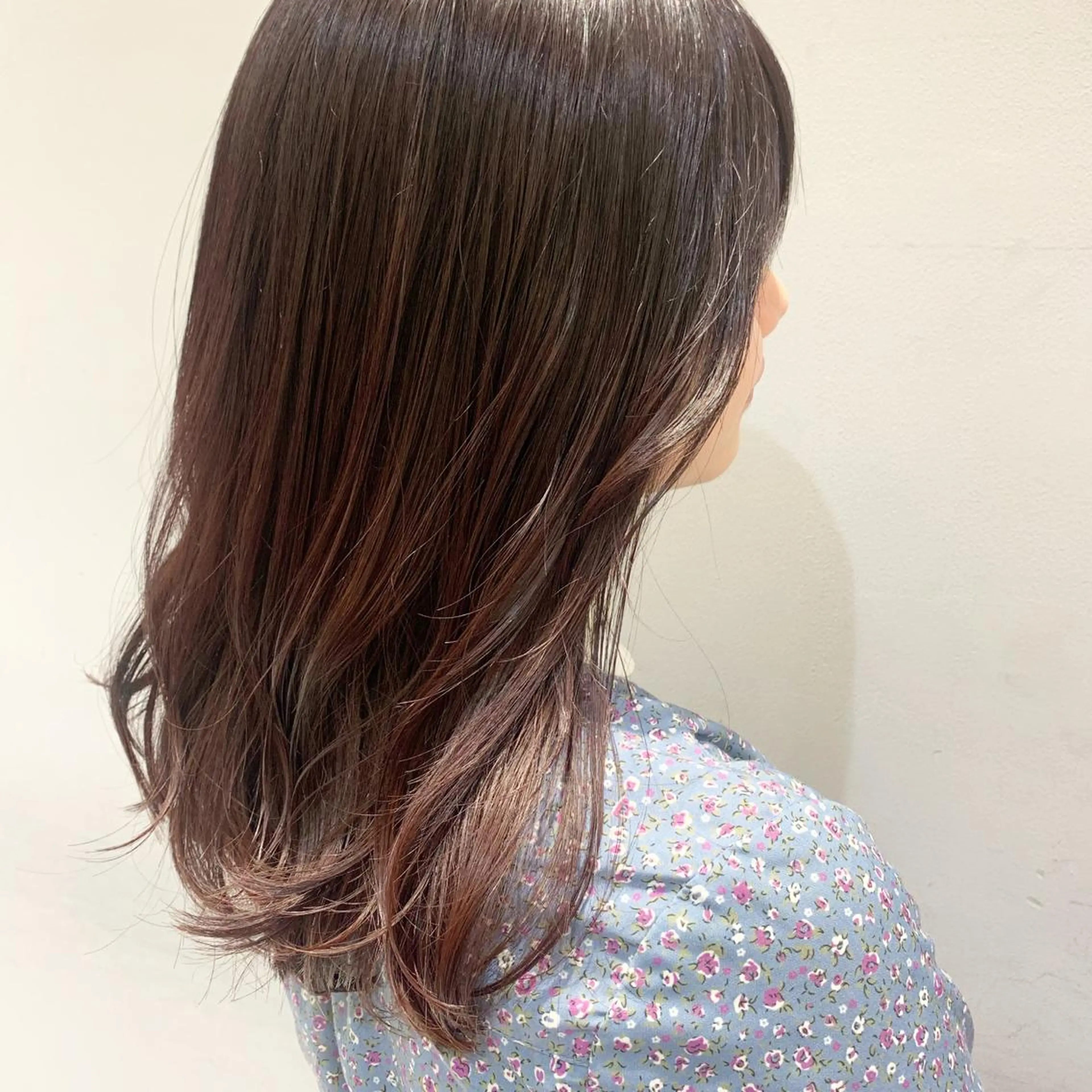 セミロング カット ヘアカラー トリートメント 髪質改善/縮毛矯正 🎀小林 唯 🎀のヘアスタイル