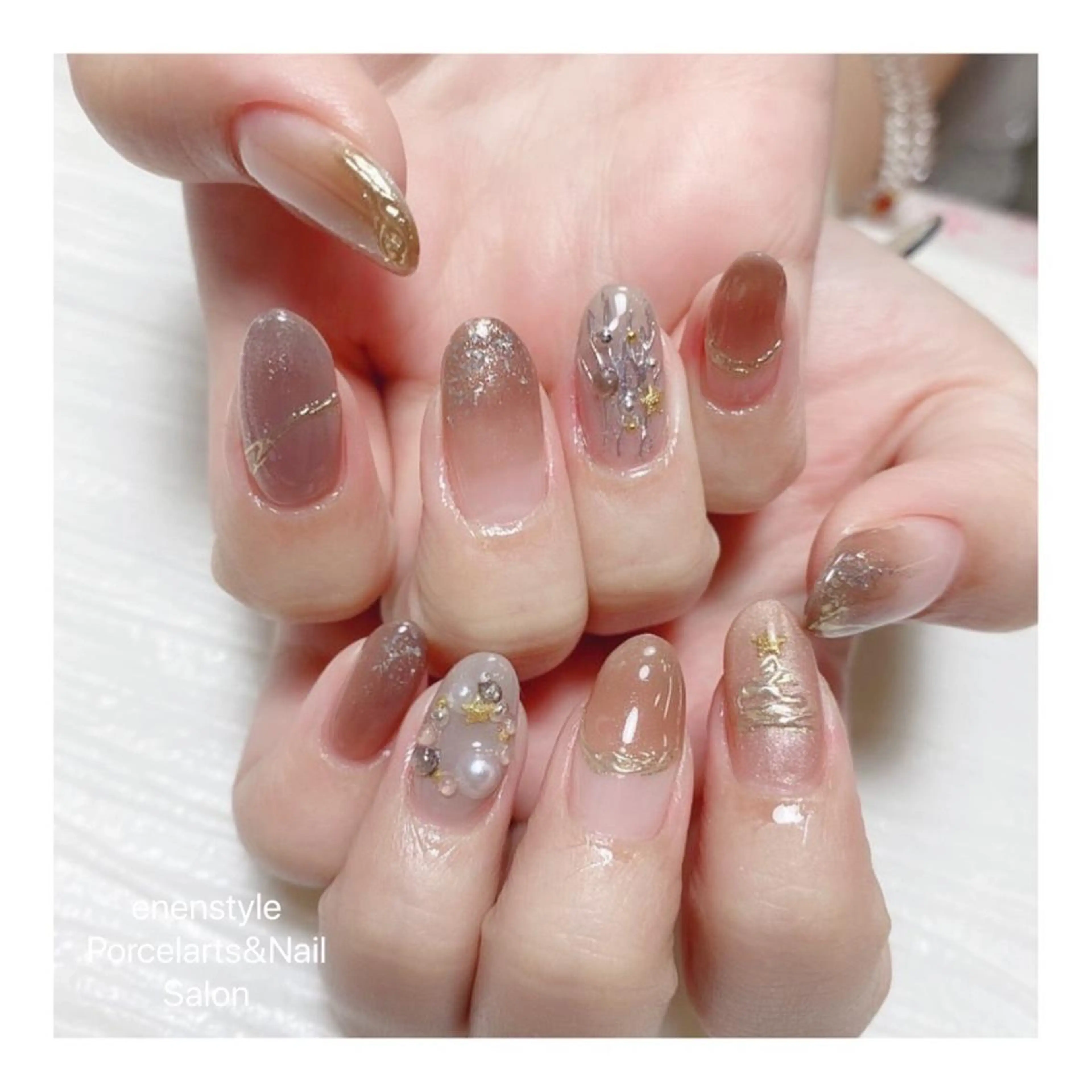 ミディアム ネイル ハンドネイル 👑enen style👑のネイルデザイン