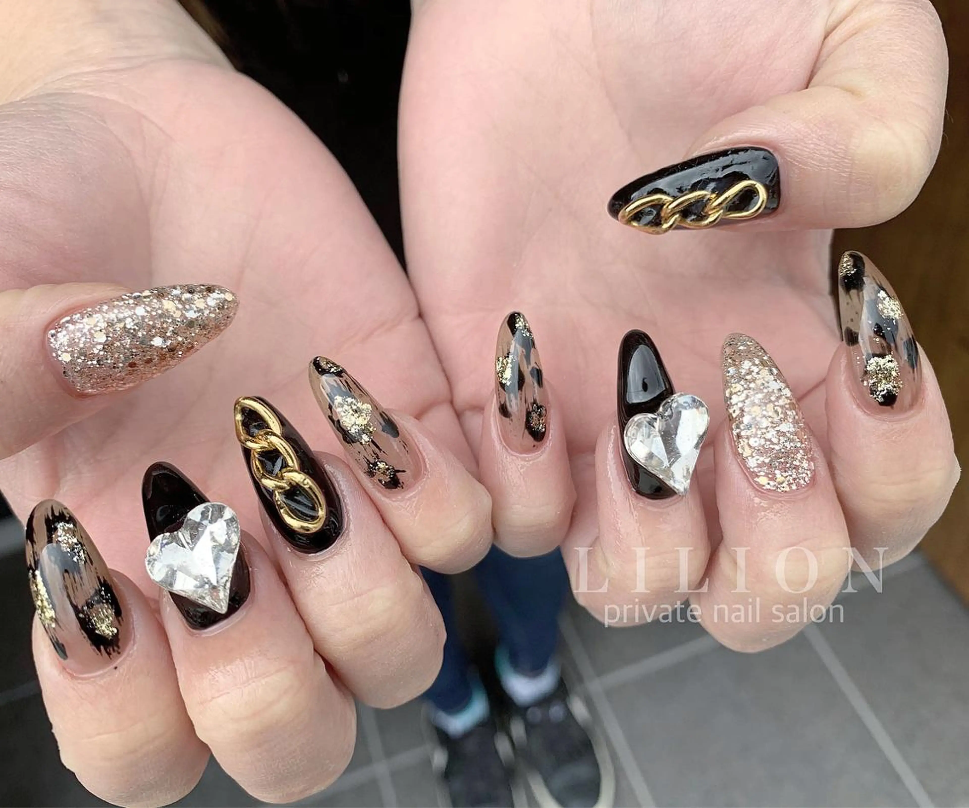 ネイル LiLion Nailのネイルデザイン