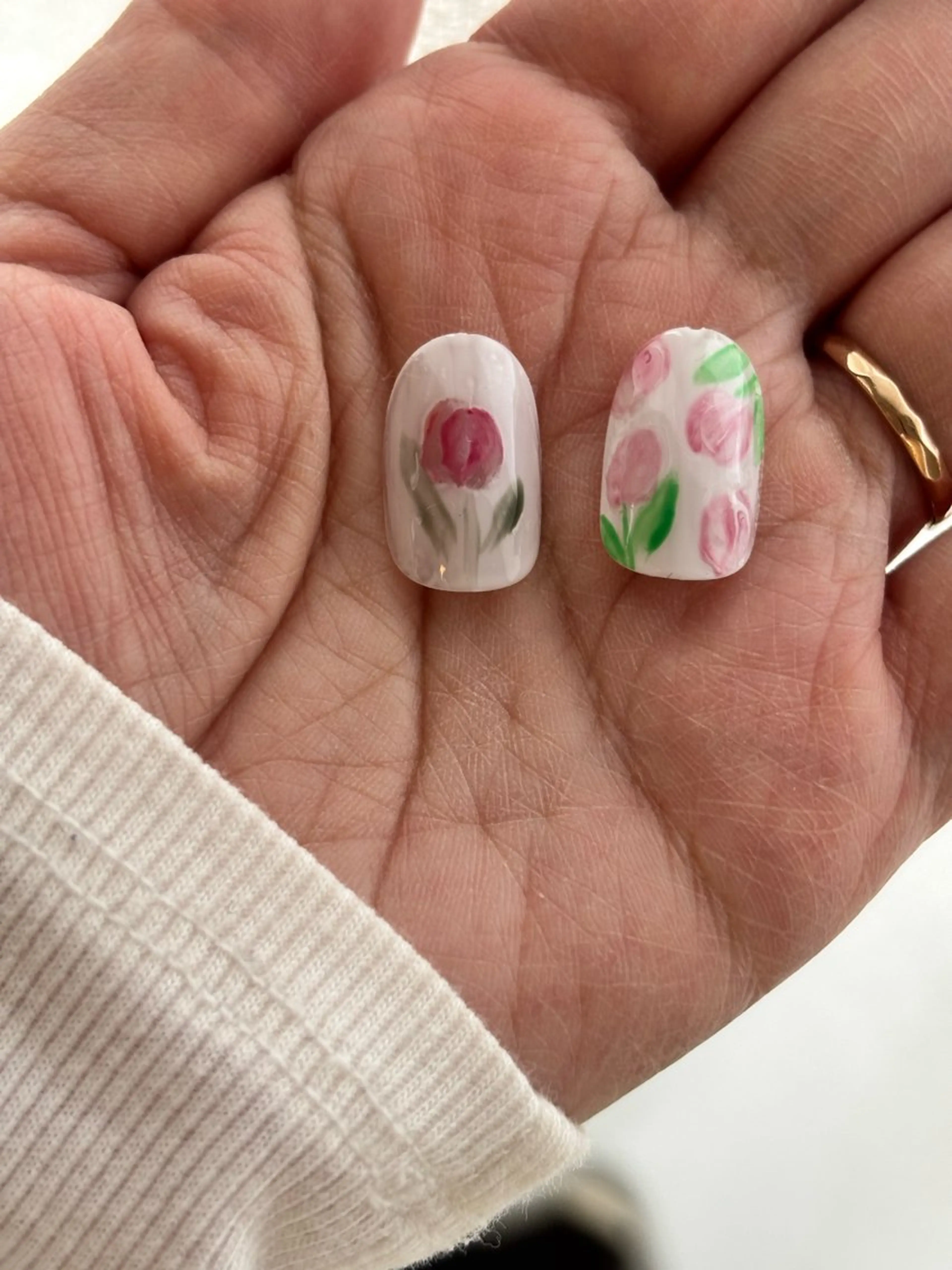 ネイル 辻 久美子のネイルデザイン