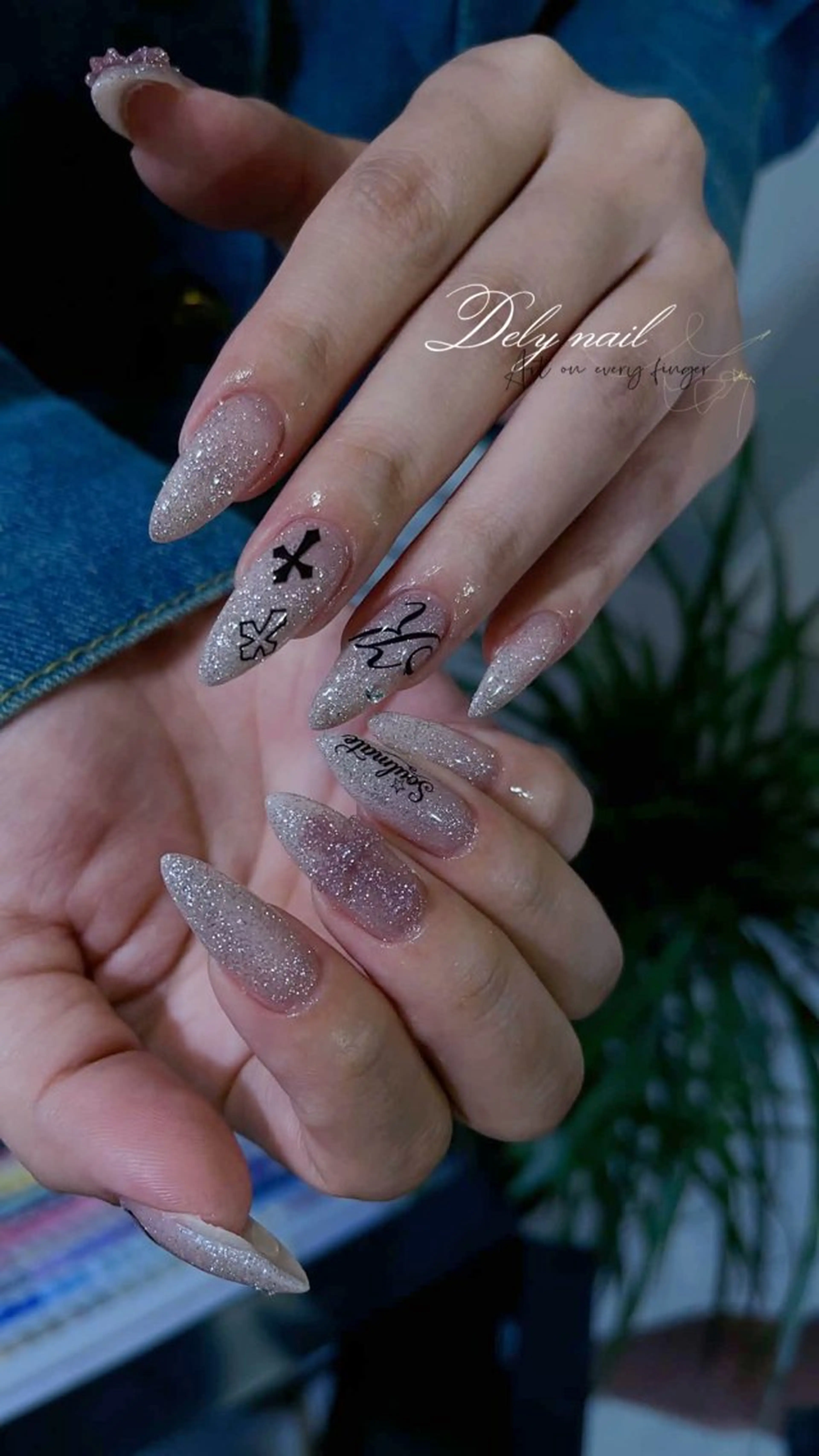 ネイル ハンドネイル Dely Nailのネイルデザイン