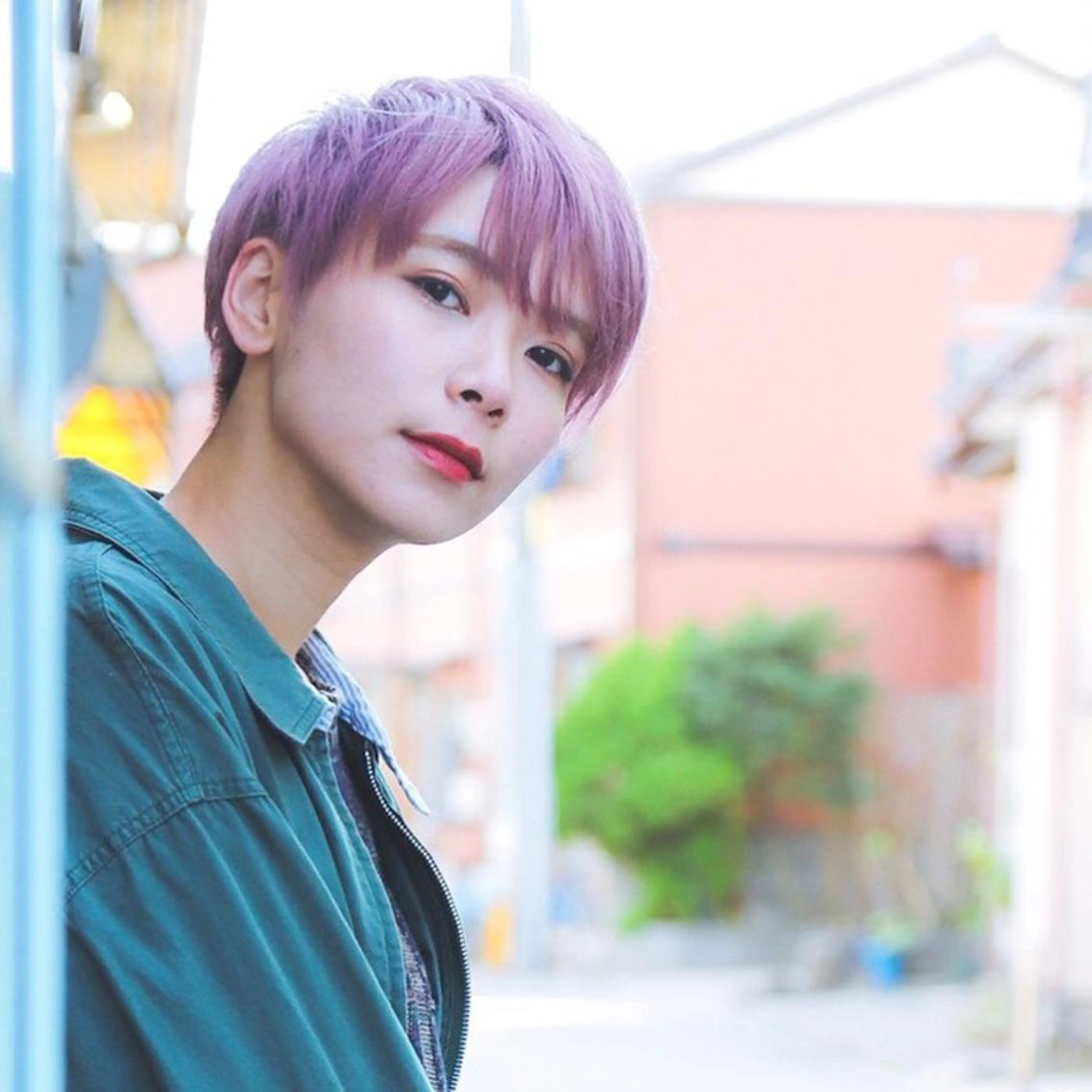 ショート カラー 艶髪・酸性ストレート フリツのヘアスタイル