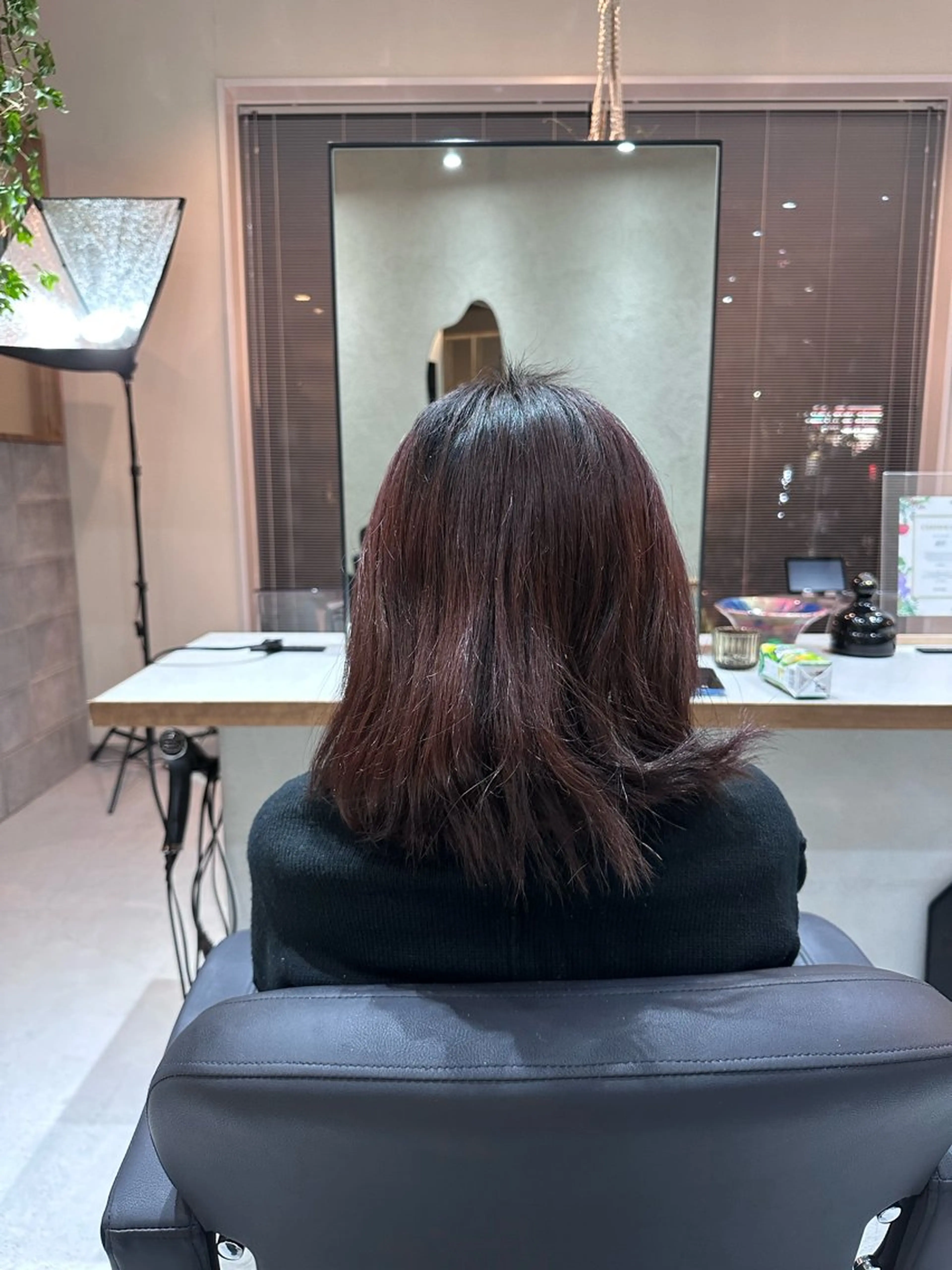ミディアム Shiro RENのヘアスタイル