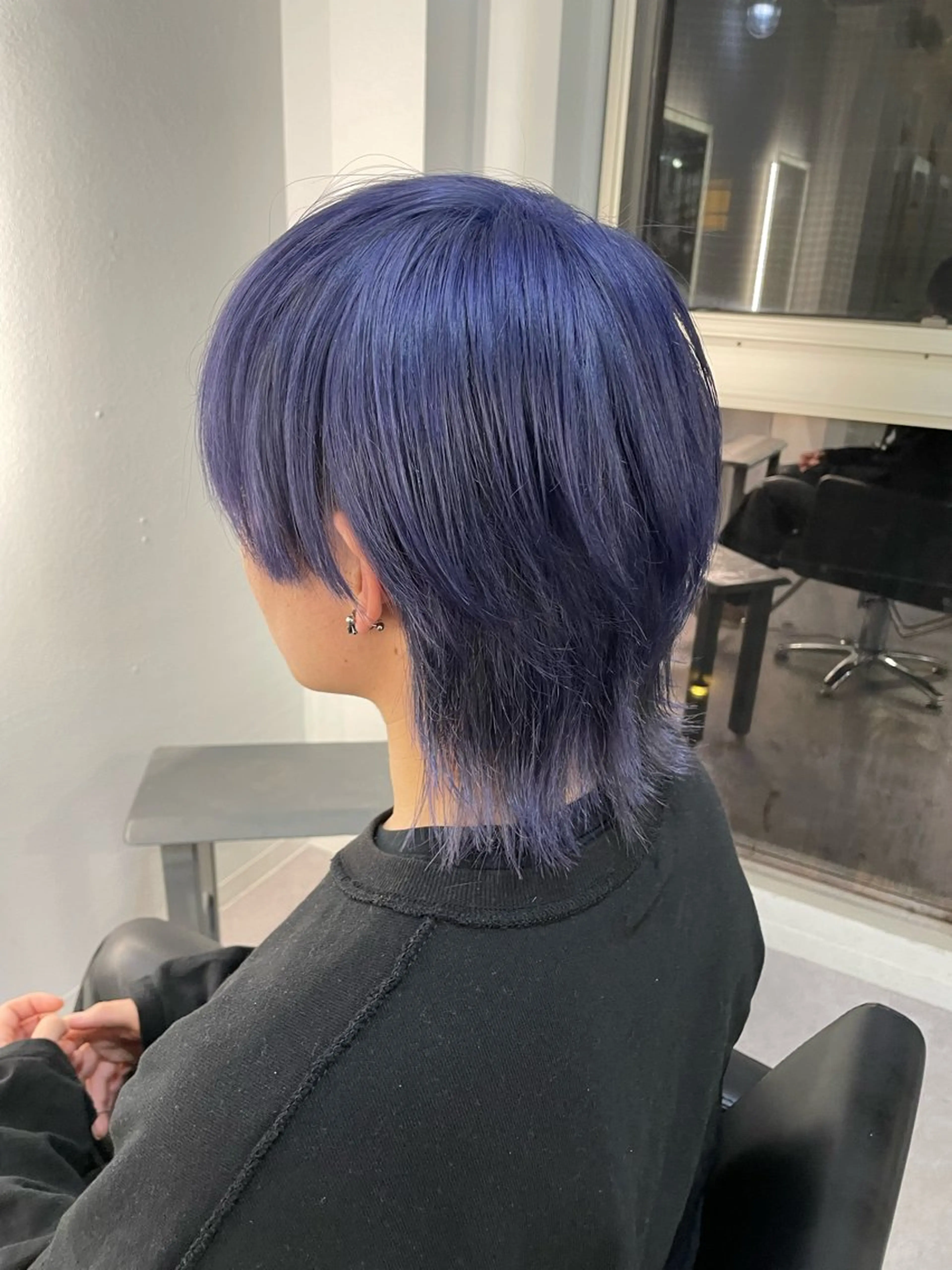 カラー メンズ メンズウルフカット ブルーカラー ブルーパープル ウルフカット Cielro/ダブル カラー/西田咲希のヘアスタイル